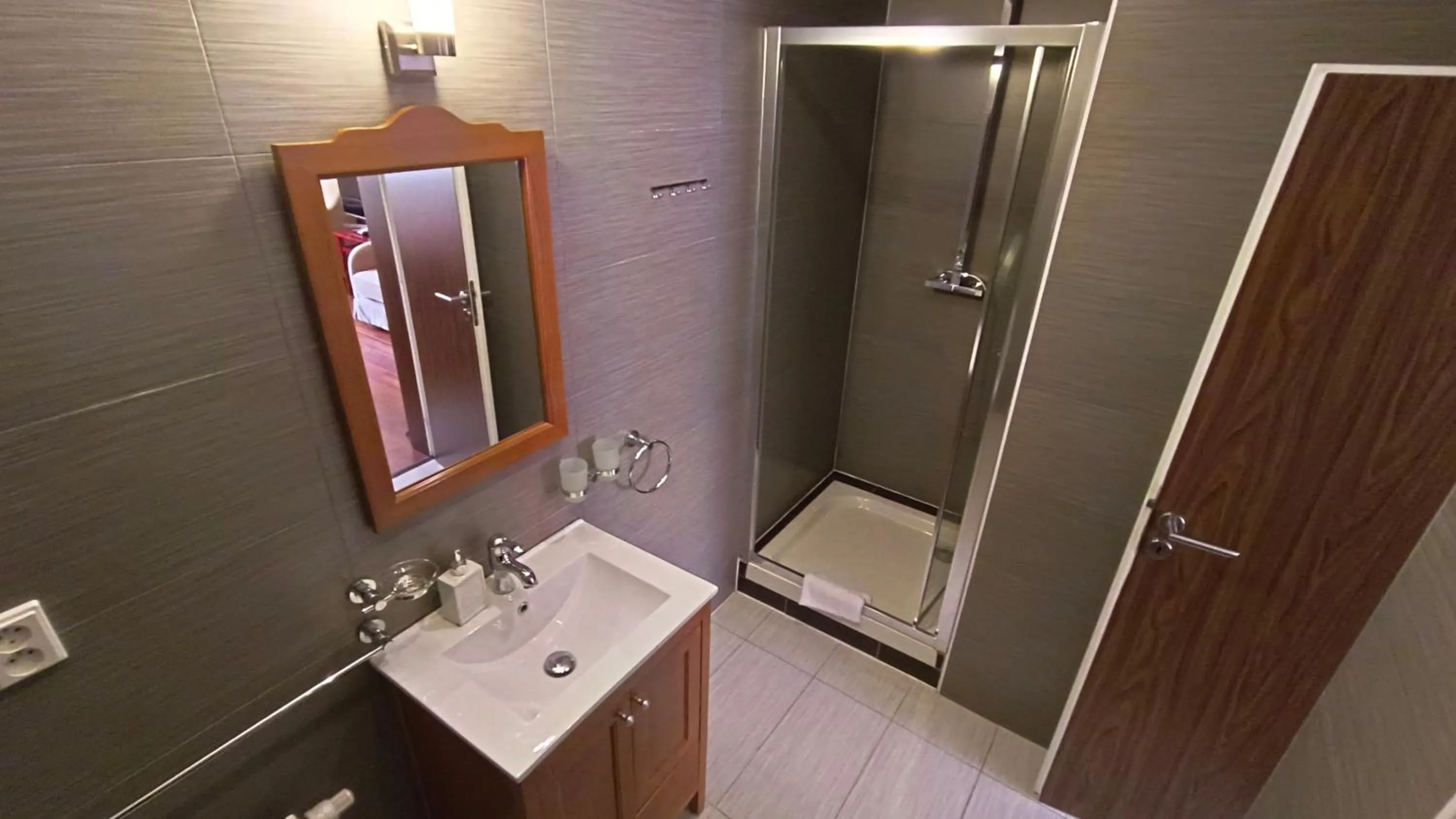 Shower in Rezidence Sadová