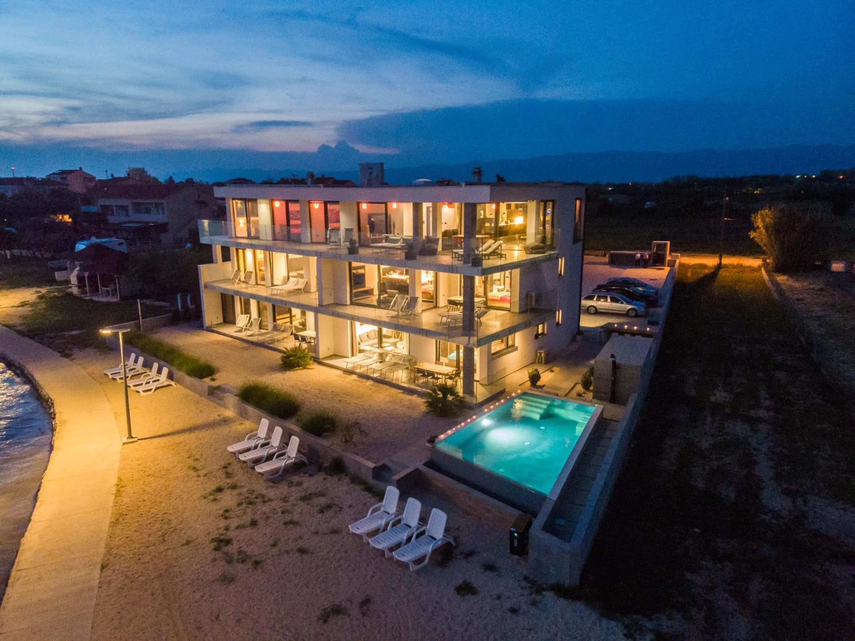 Jimmys Beach Privlaka direkt am Meer und beheiztem Pool