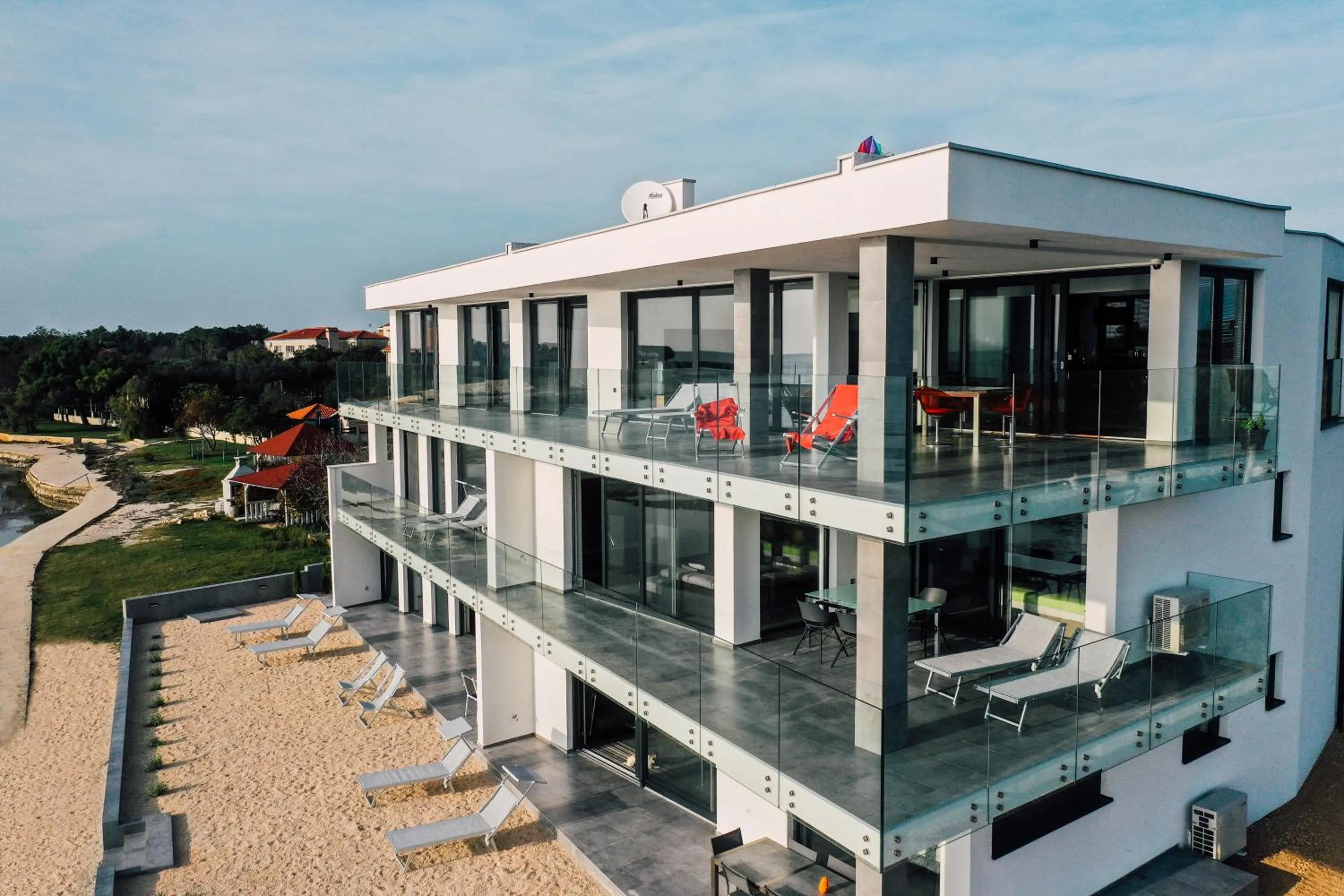 Jimmys Beach Privlaka direkt am Meer und beheiztem Pool