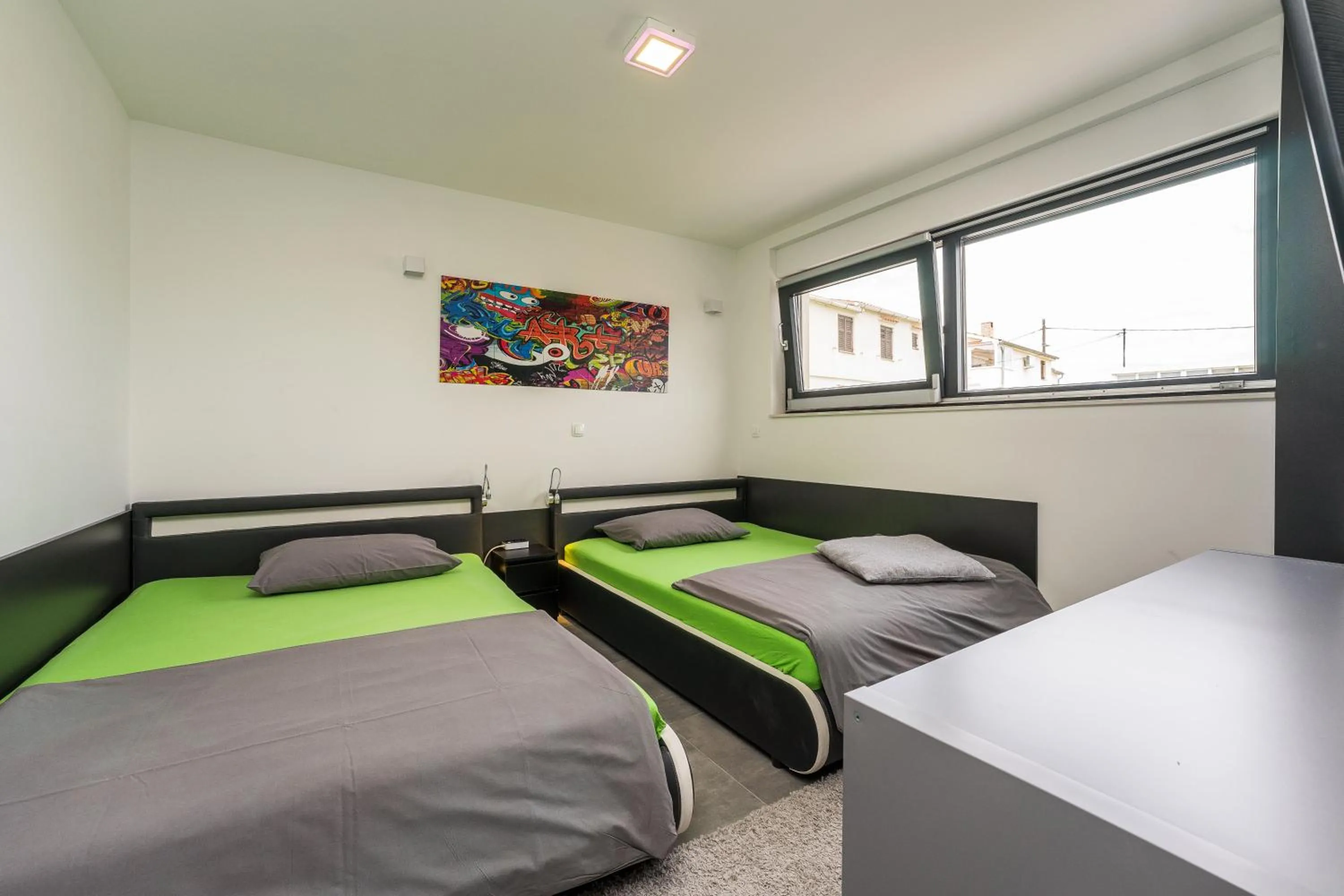 Bed in Jimmys Beach Privlaka direkt am Meer und beheiztem Pool