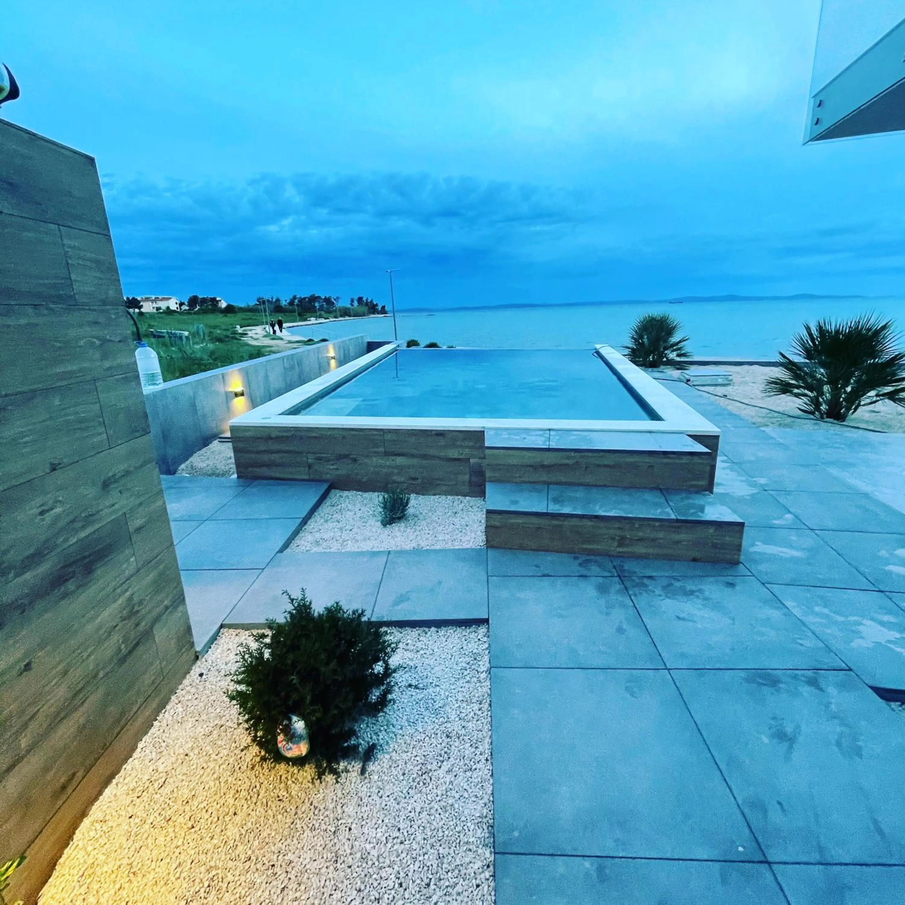 Jimmys Beach Privlaka direkt am Meer und beheiztem Pool