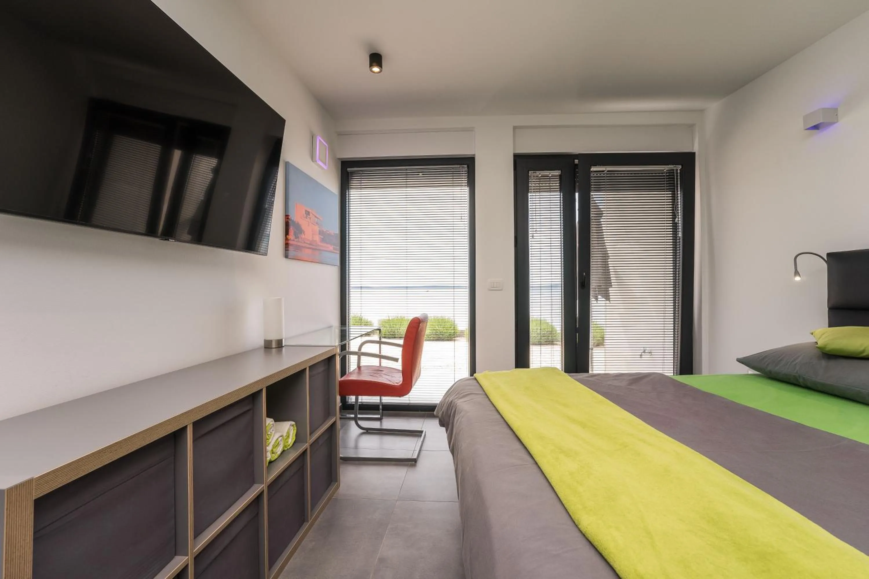 Bed in Jimmys Beach Privlaka direkt am Meer und beheiztem Pool