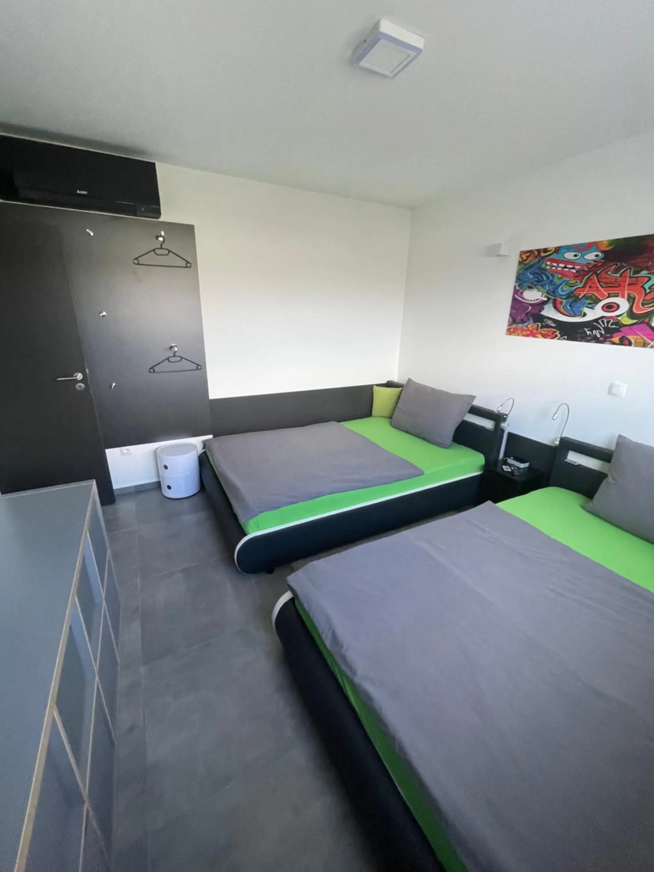 Bed in Jimmys Beach Privlaka direkt am Meer und beheiztem Pool
