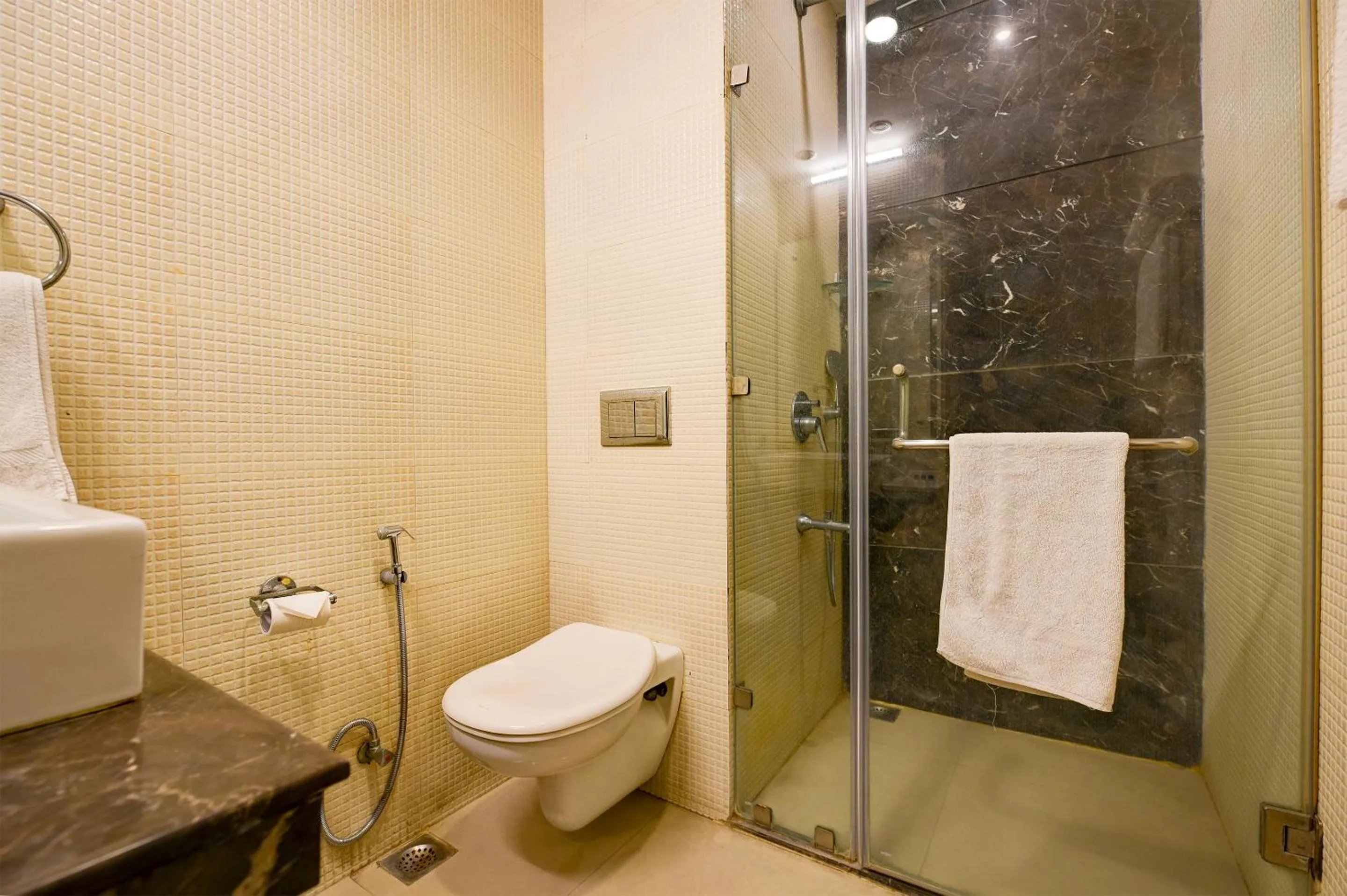 Bathroom in The Pamposh Hotel