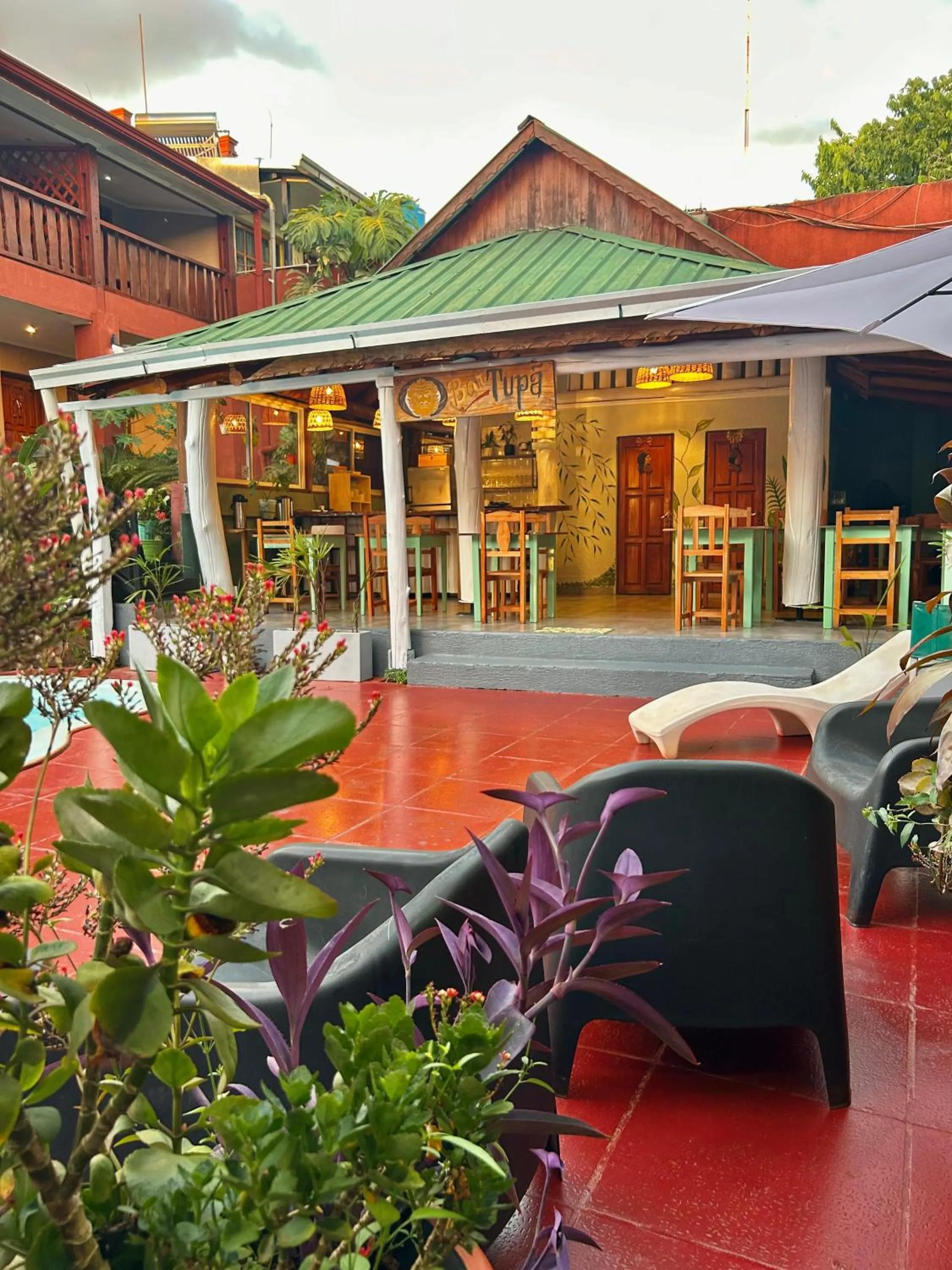 Swimming pool in Tupa Hotel Iguazu