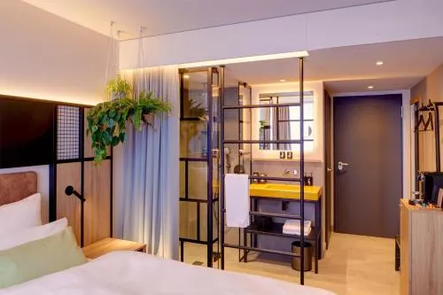 Me and All Hotel Ulm, by Hyatt