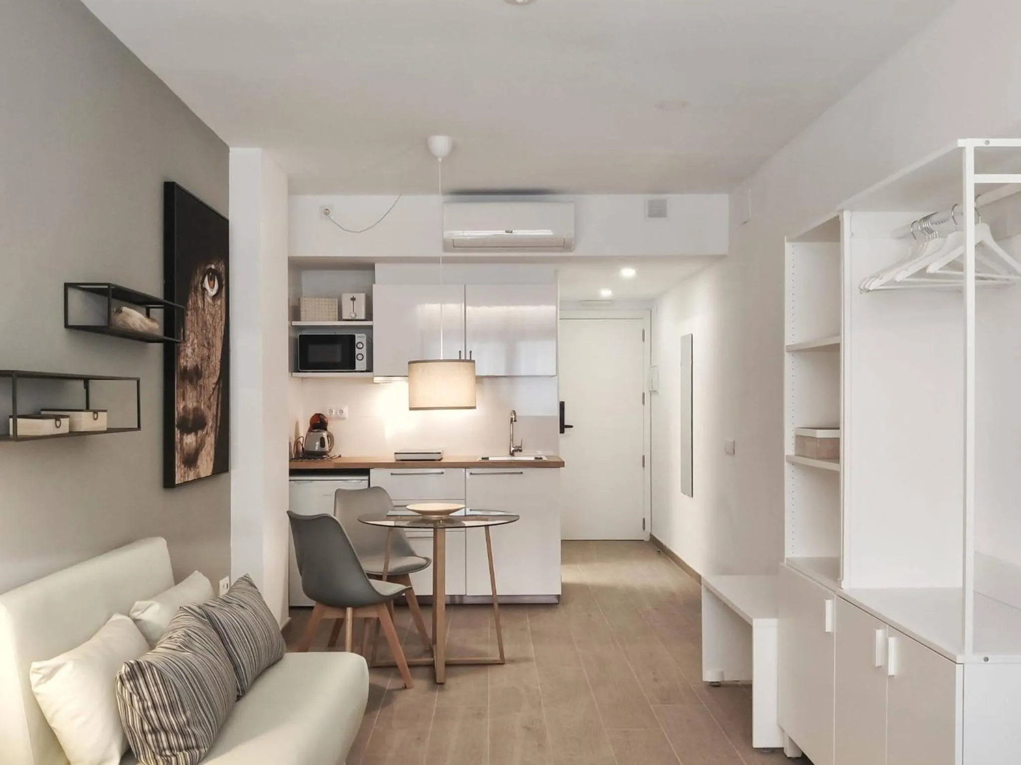 GLOBAL Apartments & Rooms