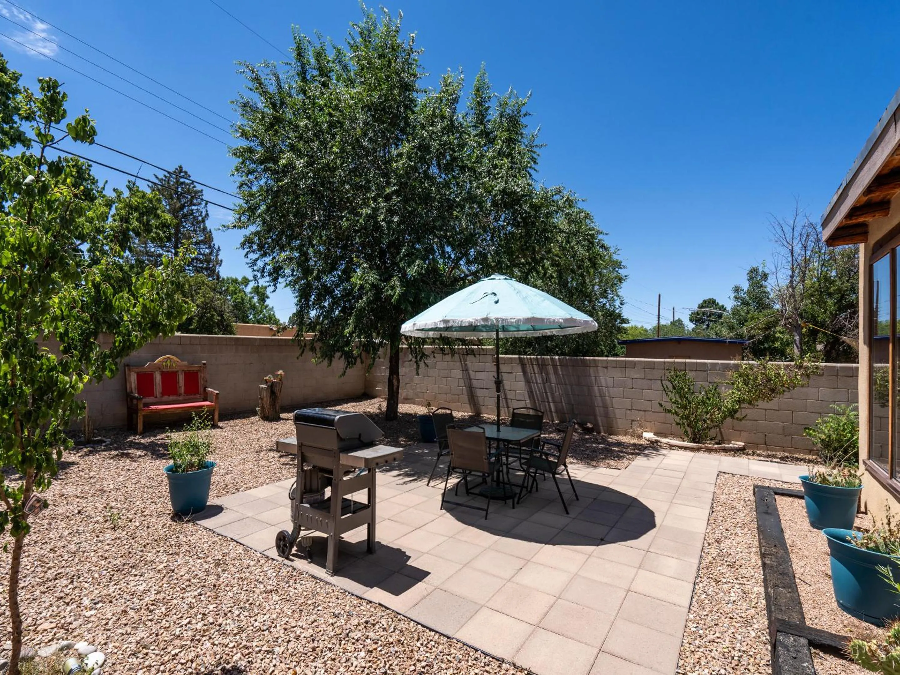 Property building in Kiva Cottage