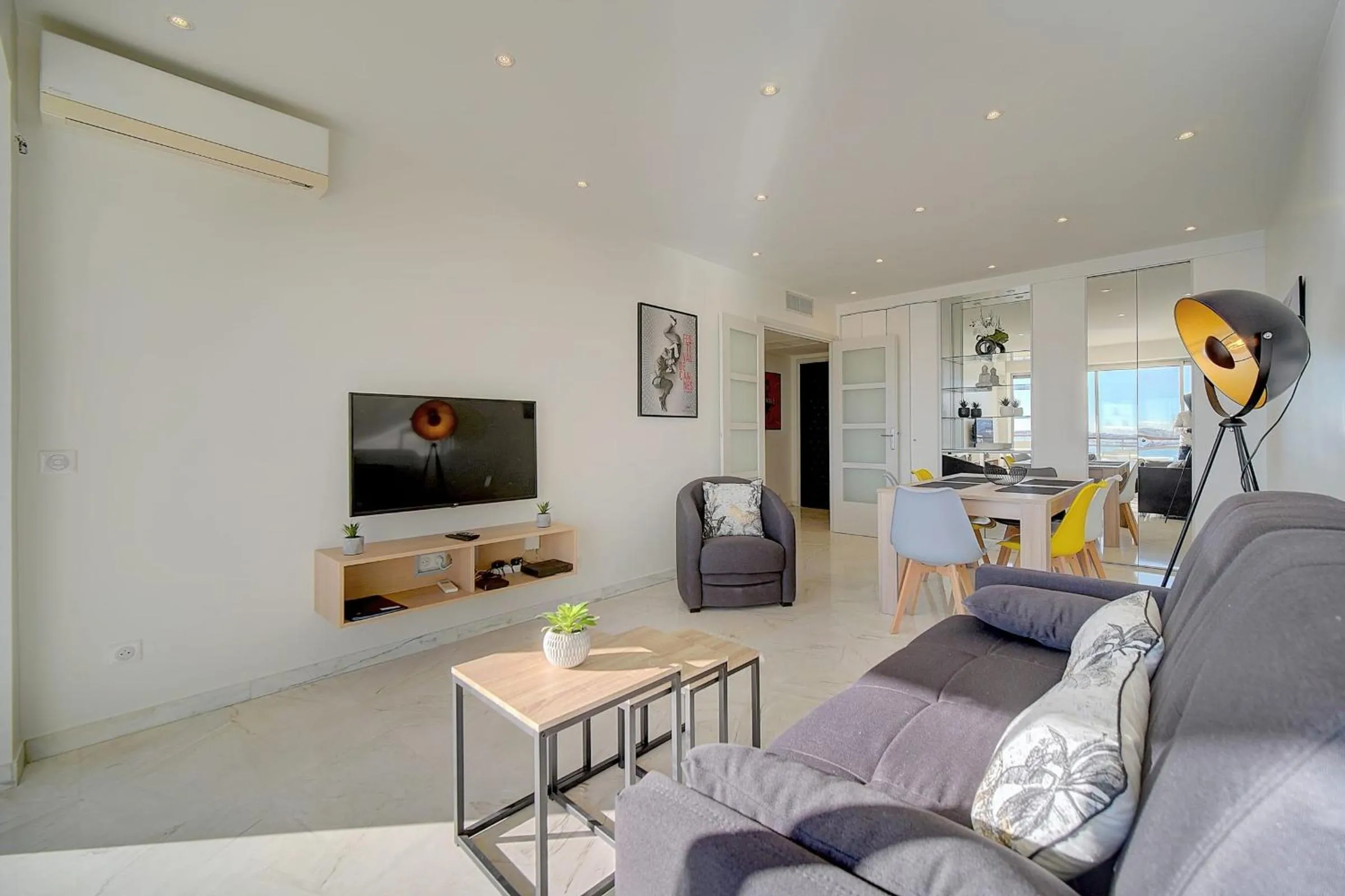 Living room in IMMOGROOM- Incredible View -4- Big Terrace - AC - Parking