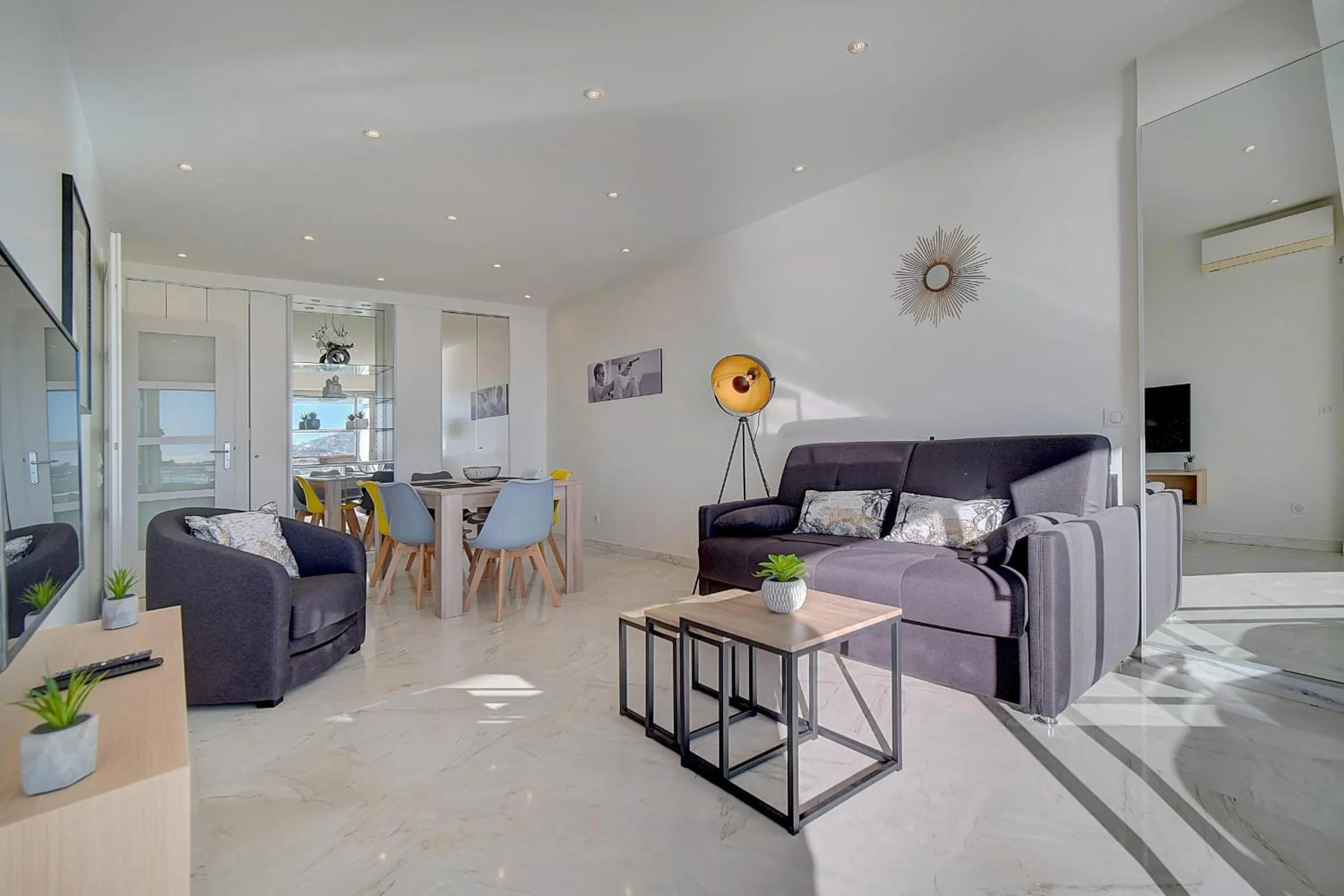 Living room in IMMOGROOM- Incredible View -4- Big Terrace - AC - Parking