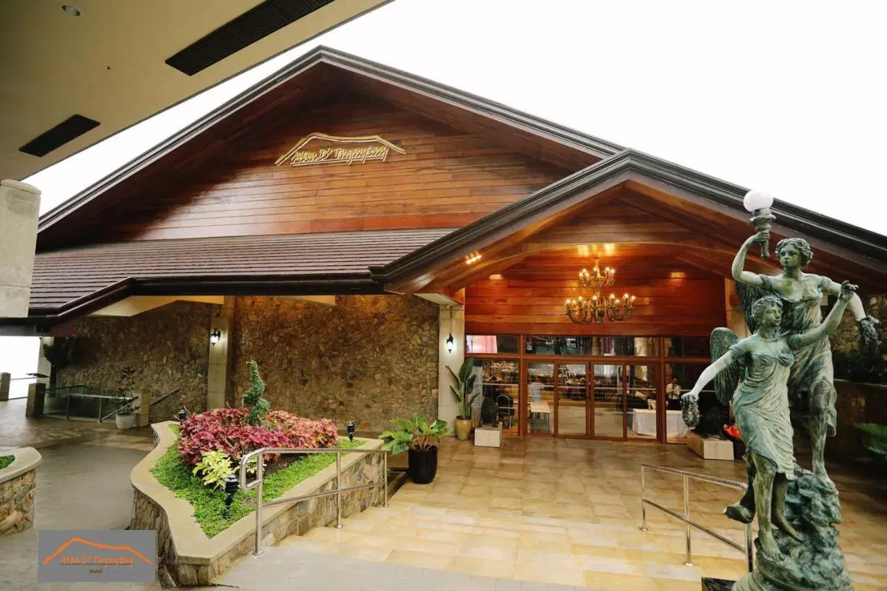 Facade/entrance in Alta D' Tagaytay Hotel Facade/entrance in Alta D' Tagaytay Hotel