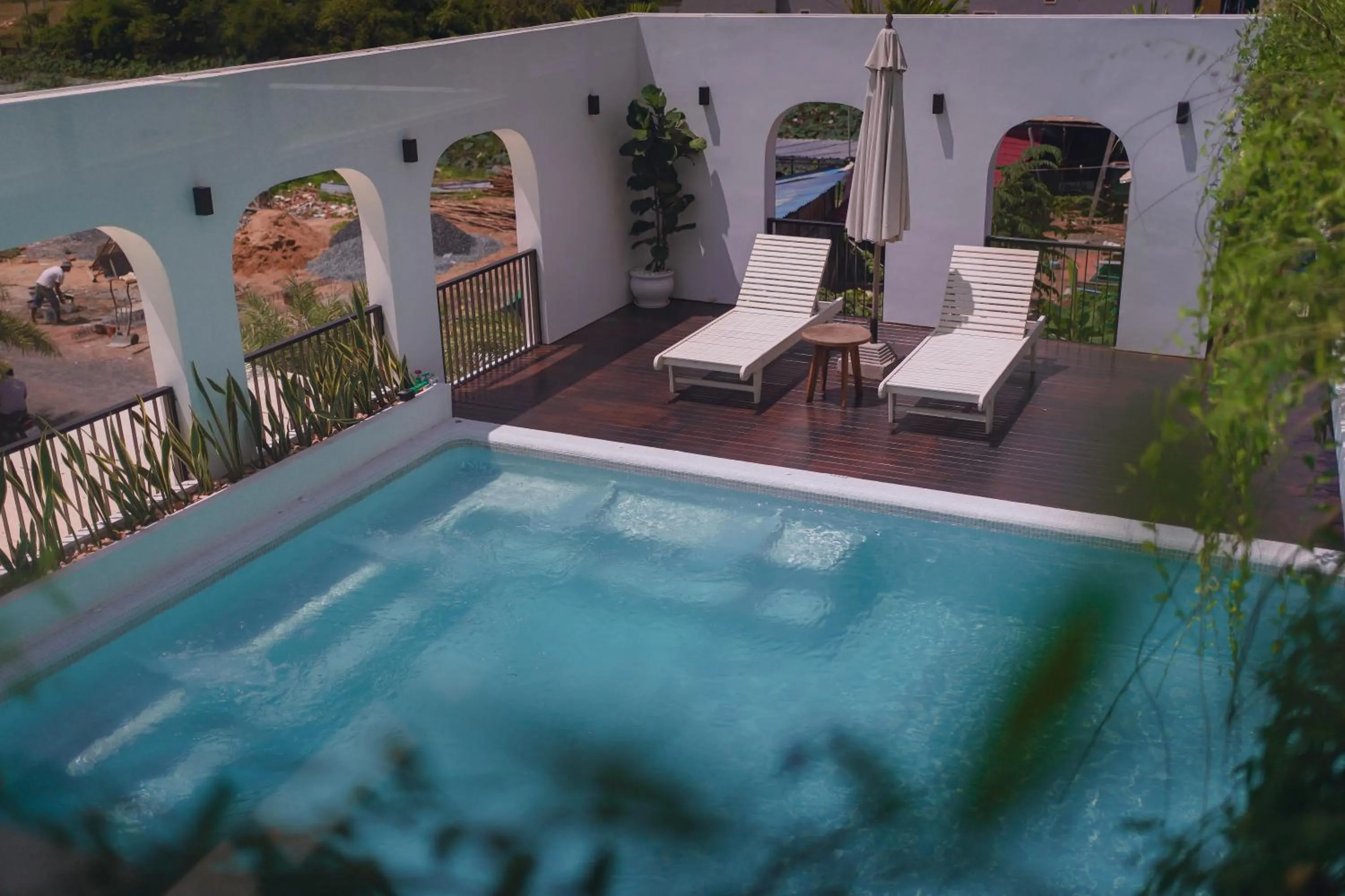 Swimming pool in Montagne Boutique