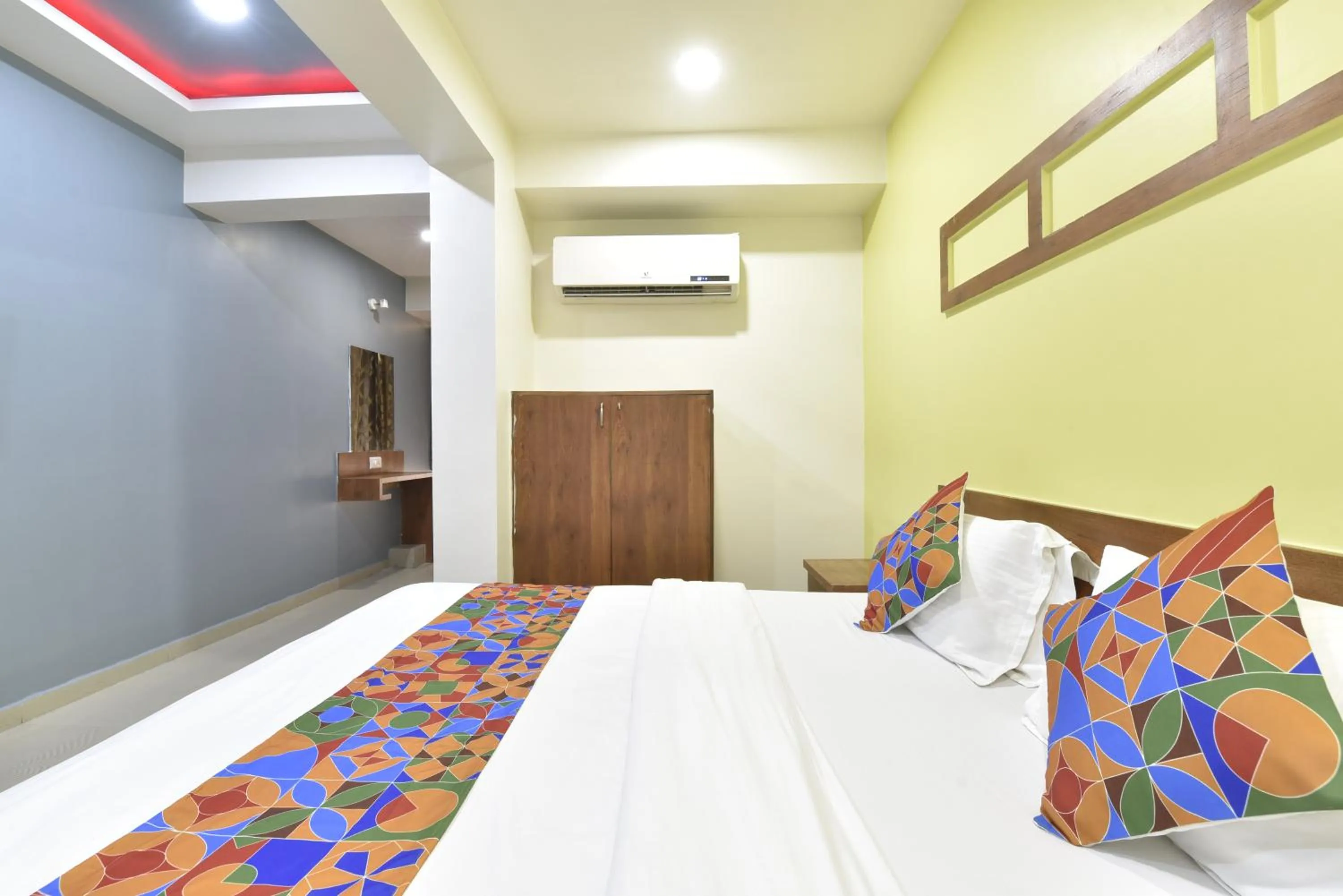 Bed in HOTEL GOLD LEAF