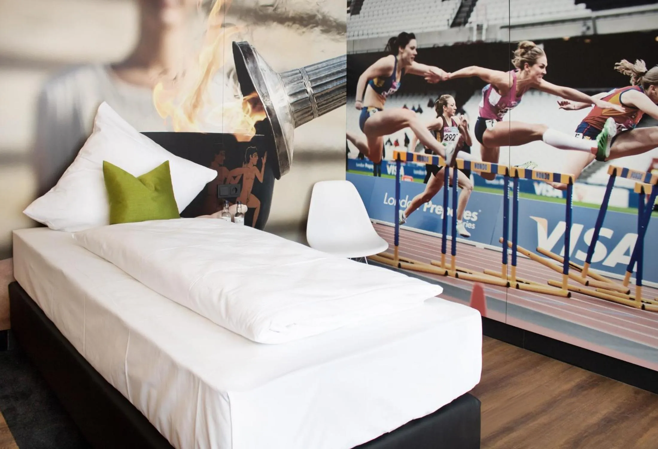 Single Room - single occupancy - Disability Access in AU Hotel by WMM Hotels