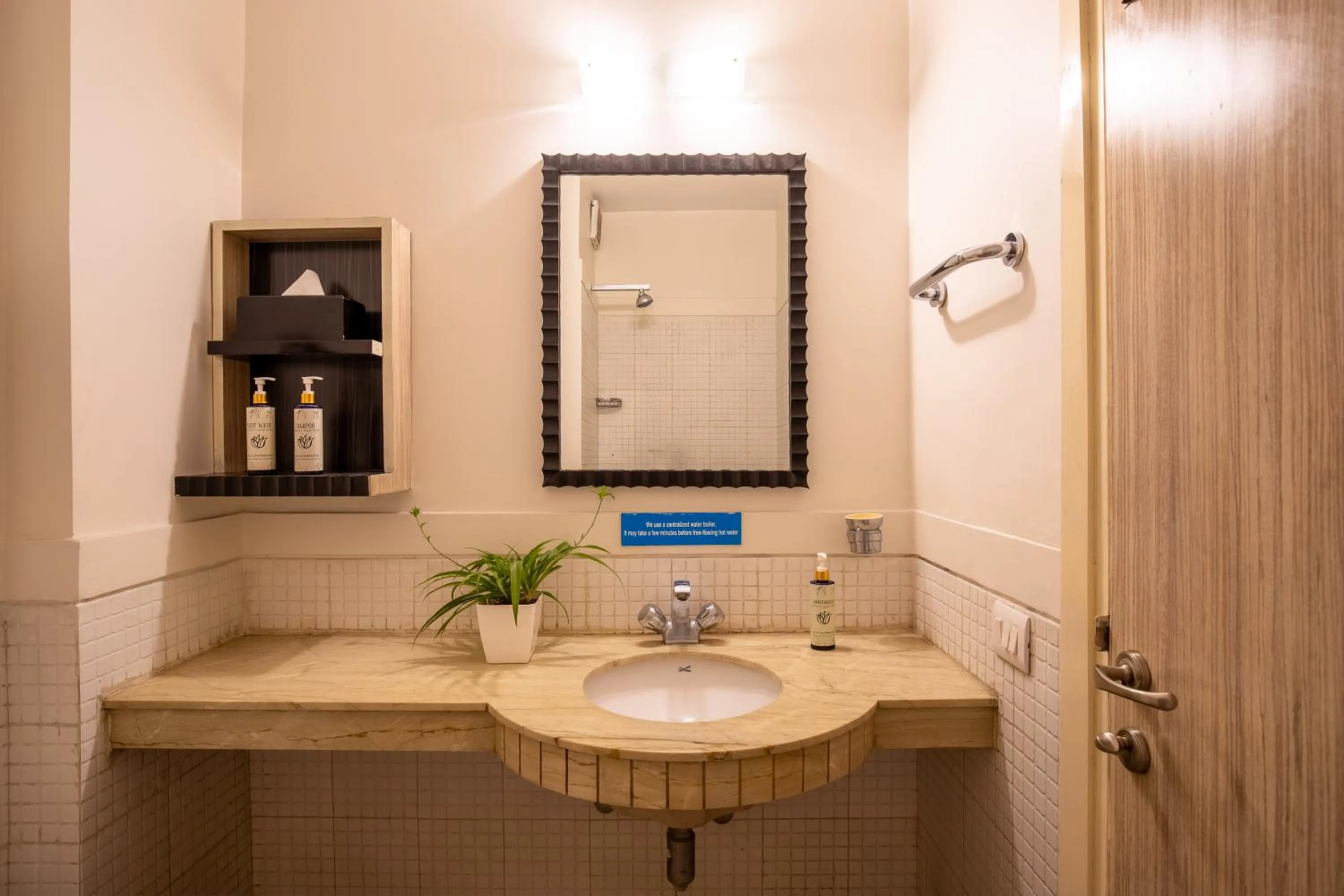 Bathroom in BedChambers Serviced Apartments, Sector 40