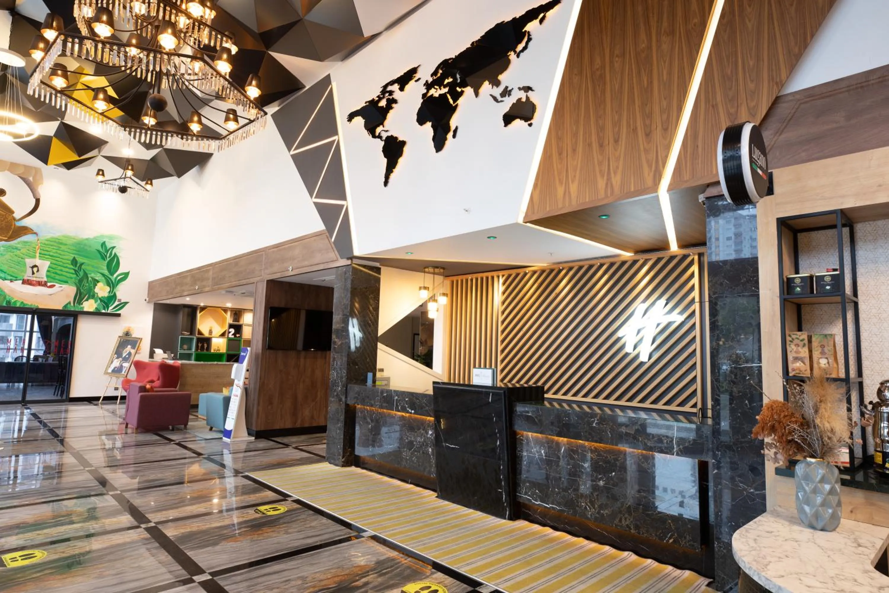 Lobby or reception in Holiday Inn - Trabzon-East by IHG
