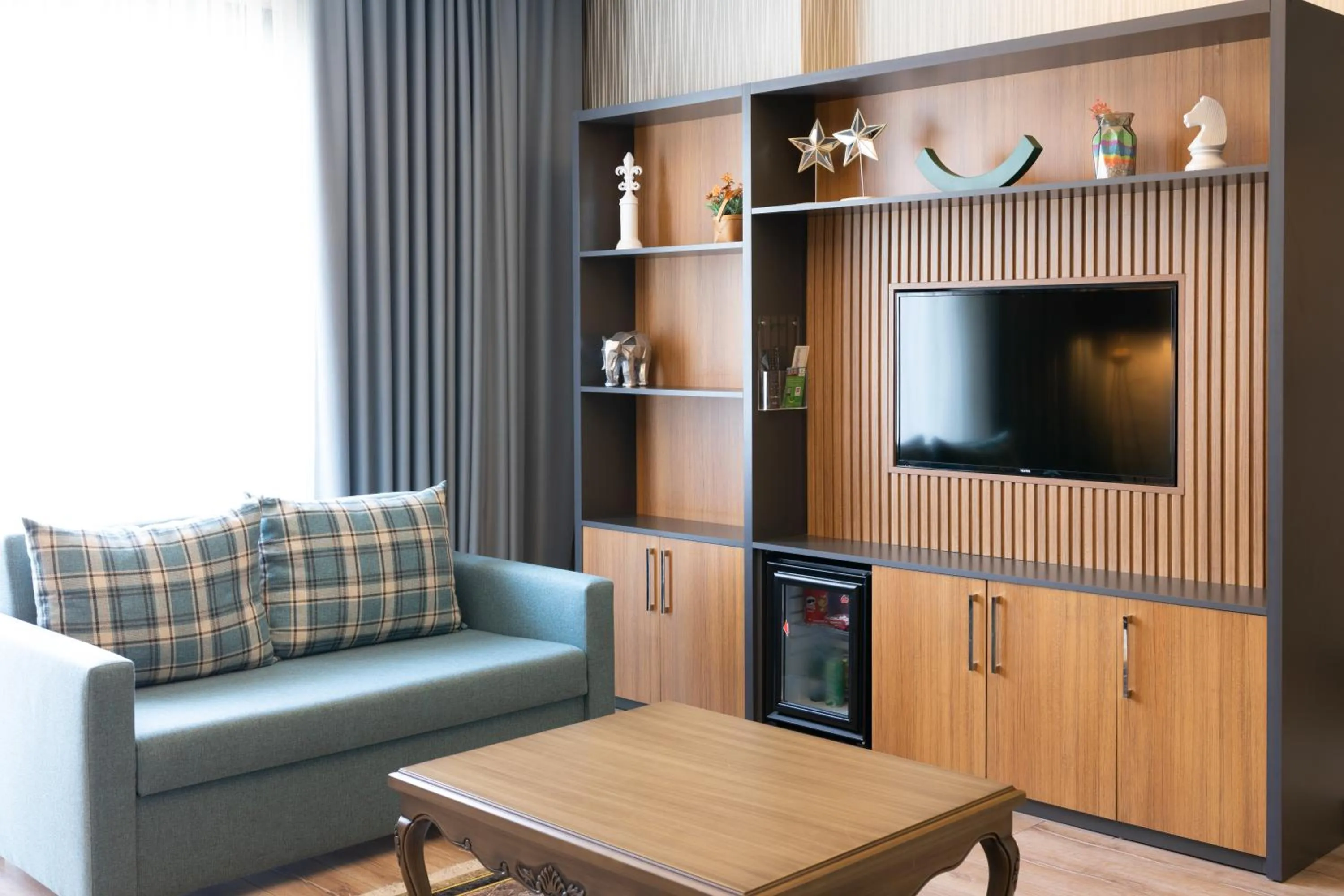 Living room in Holiday Inn - Trabzon-East by IHG