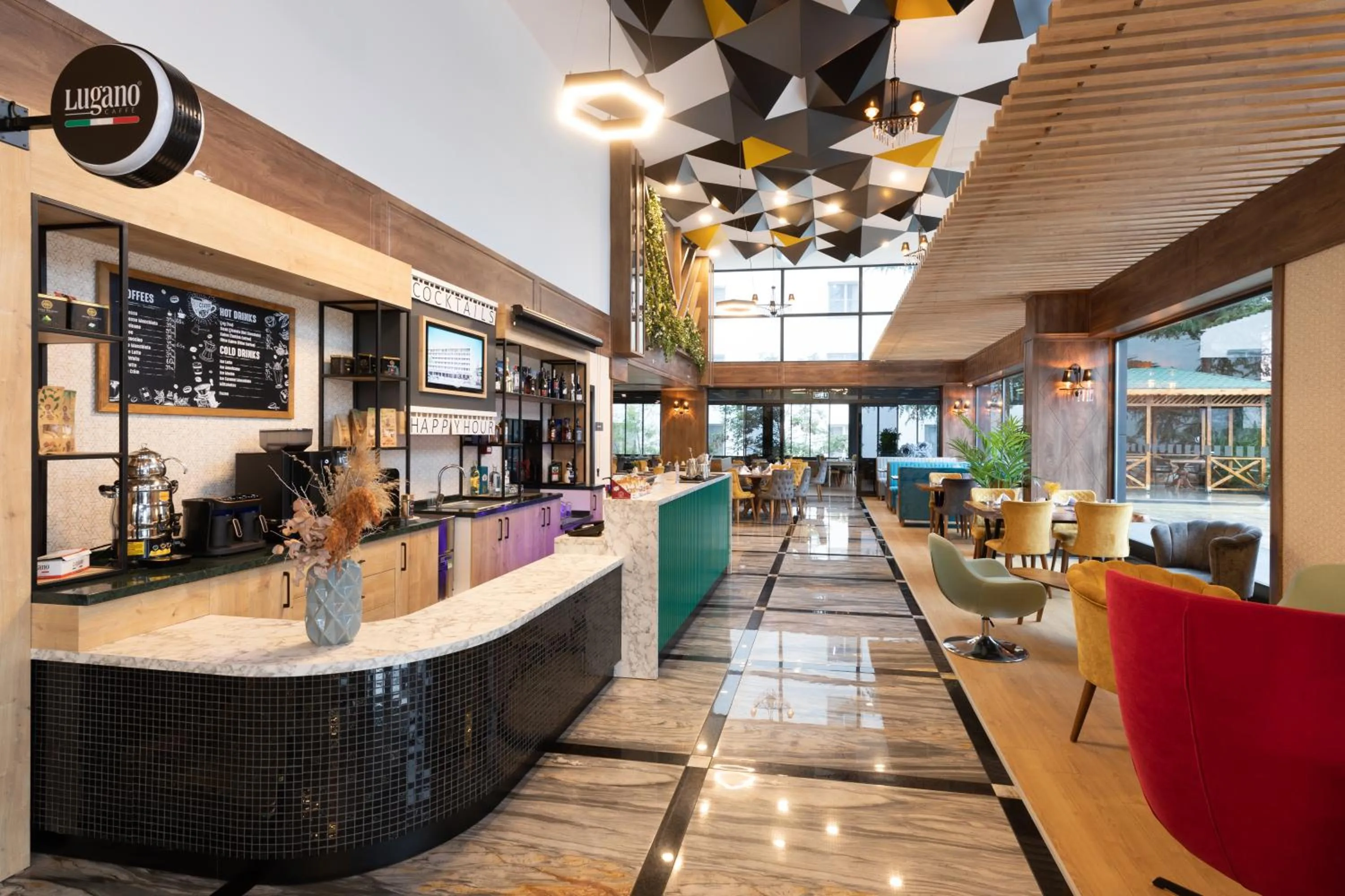 Lobby or reception in Holiday Inn - Trabzon-East by IHG