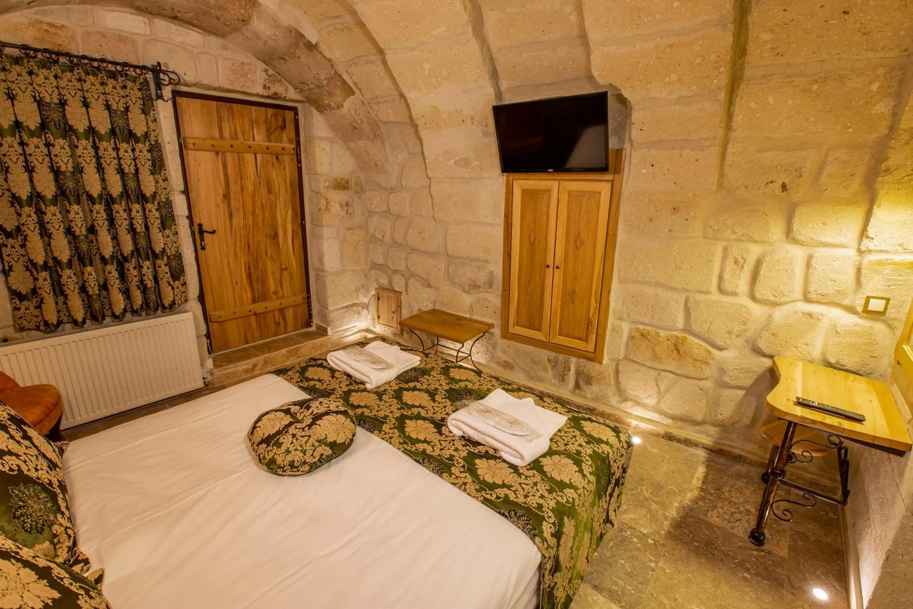 Bed in Goreme Mansion