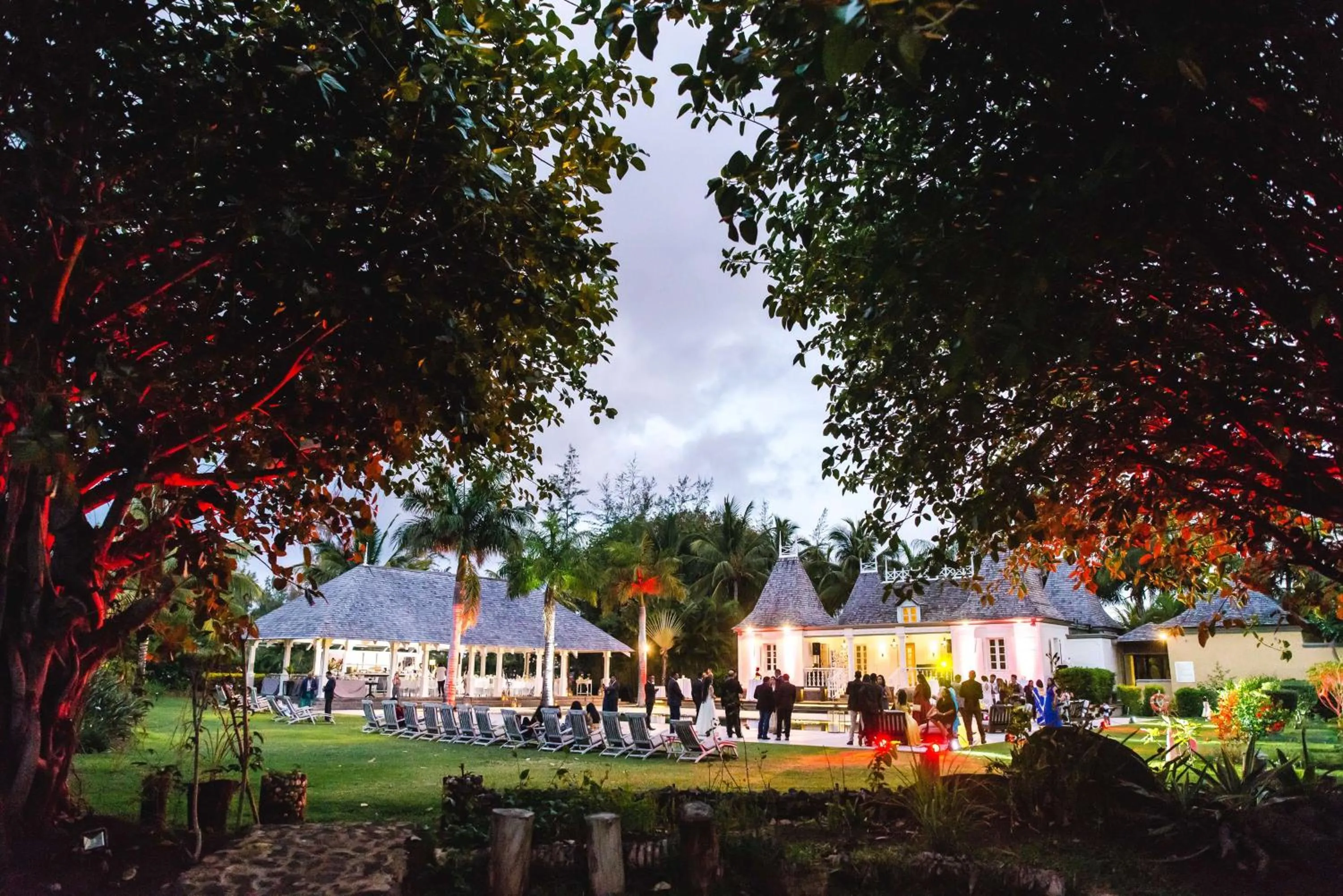 Restaurant/places to eat in Outrigger Mauritius Beach Resort