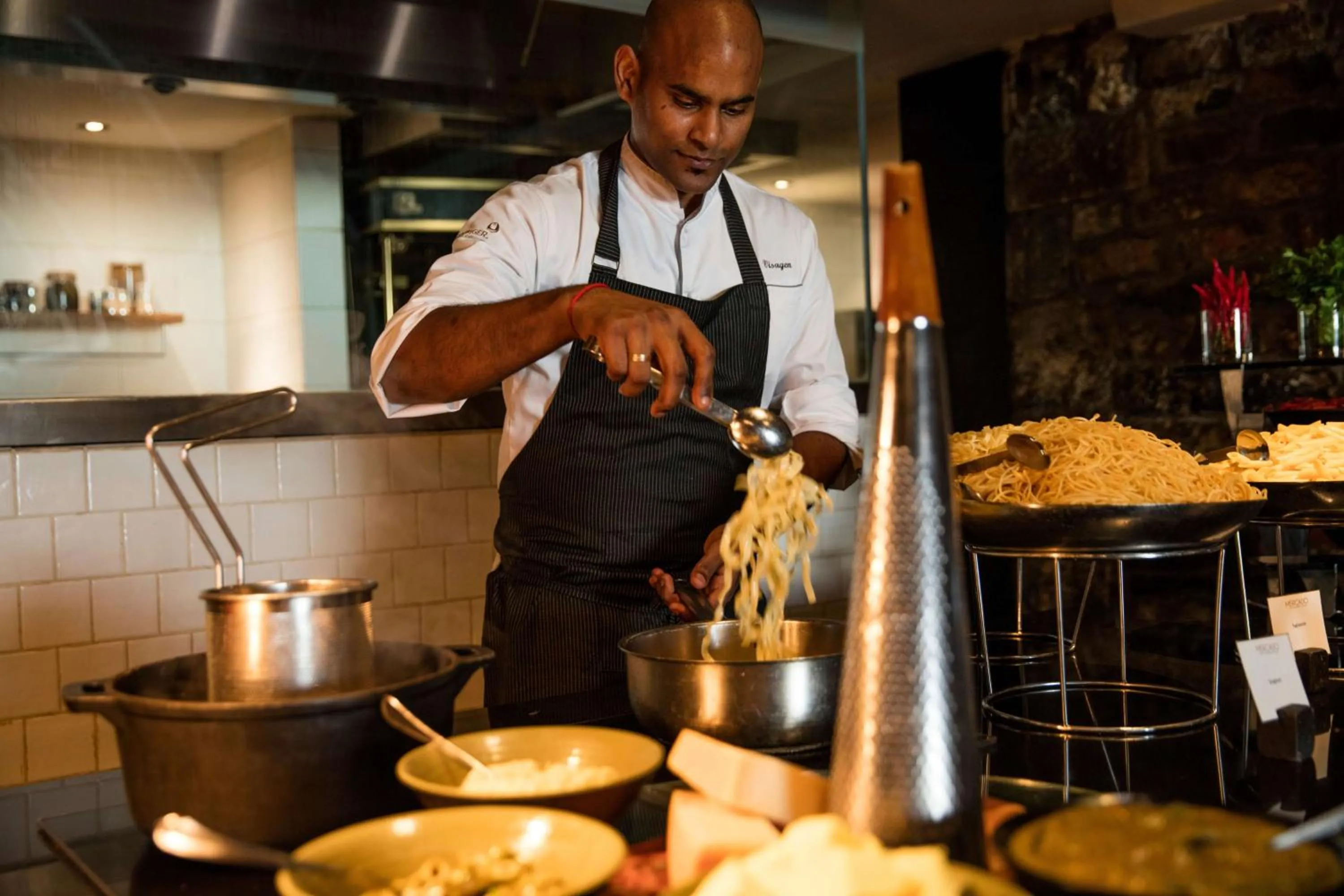 Restaurant/places to eat in Outrigger Mauritius Beach Resort