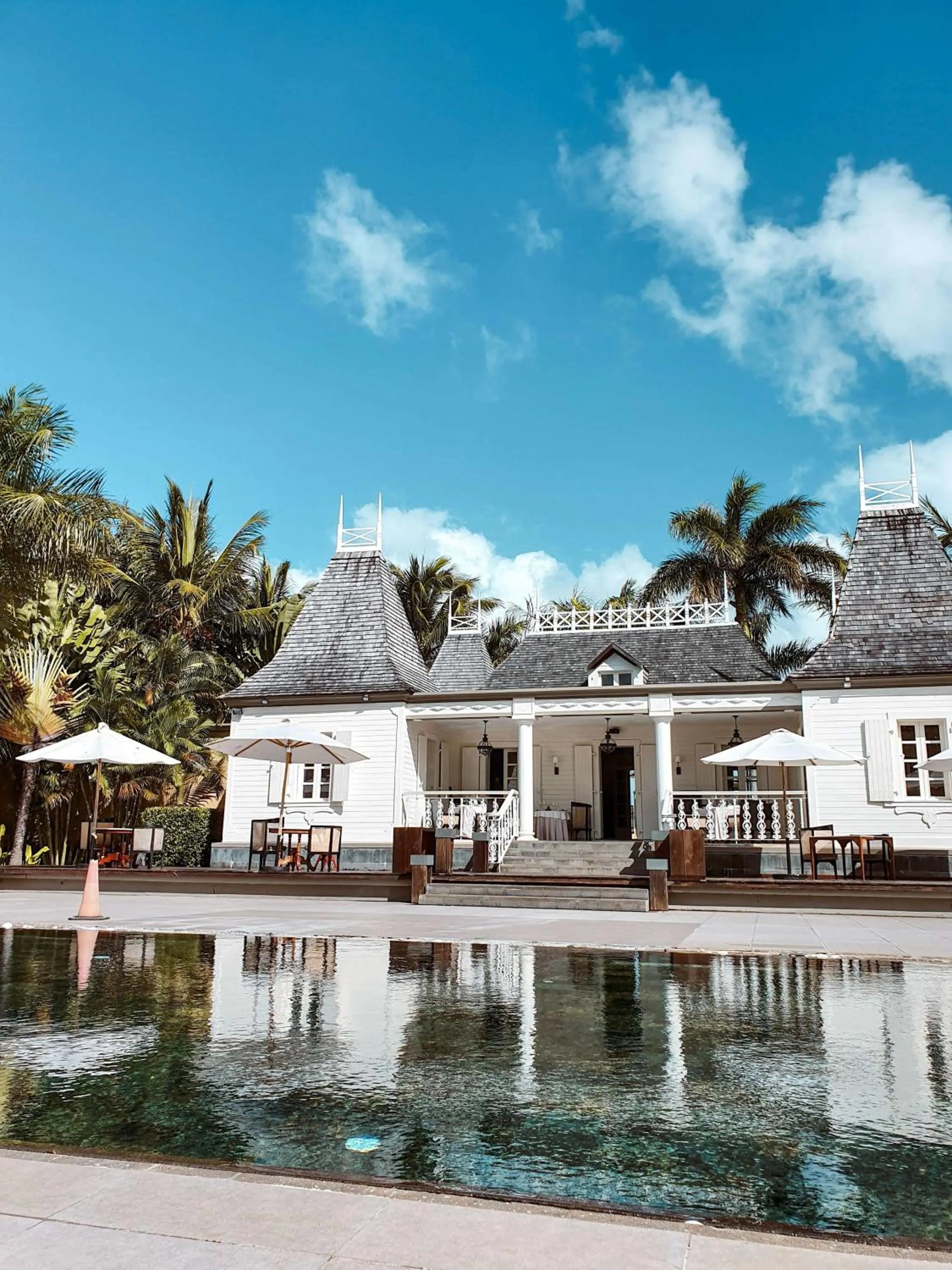 Restaurant/places to eat in Outrigger Mauritius Beach Resort