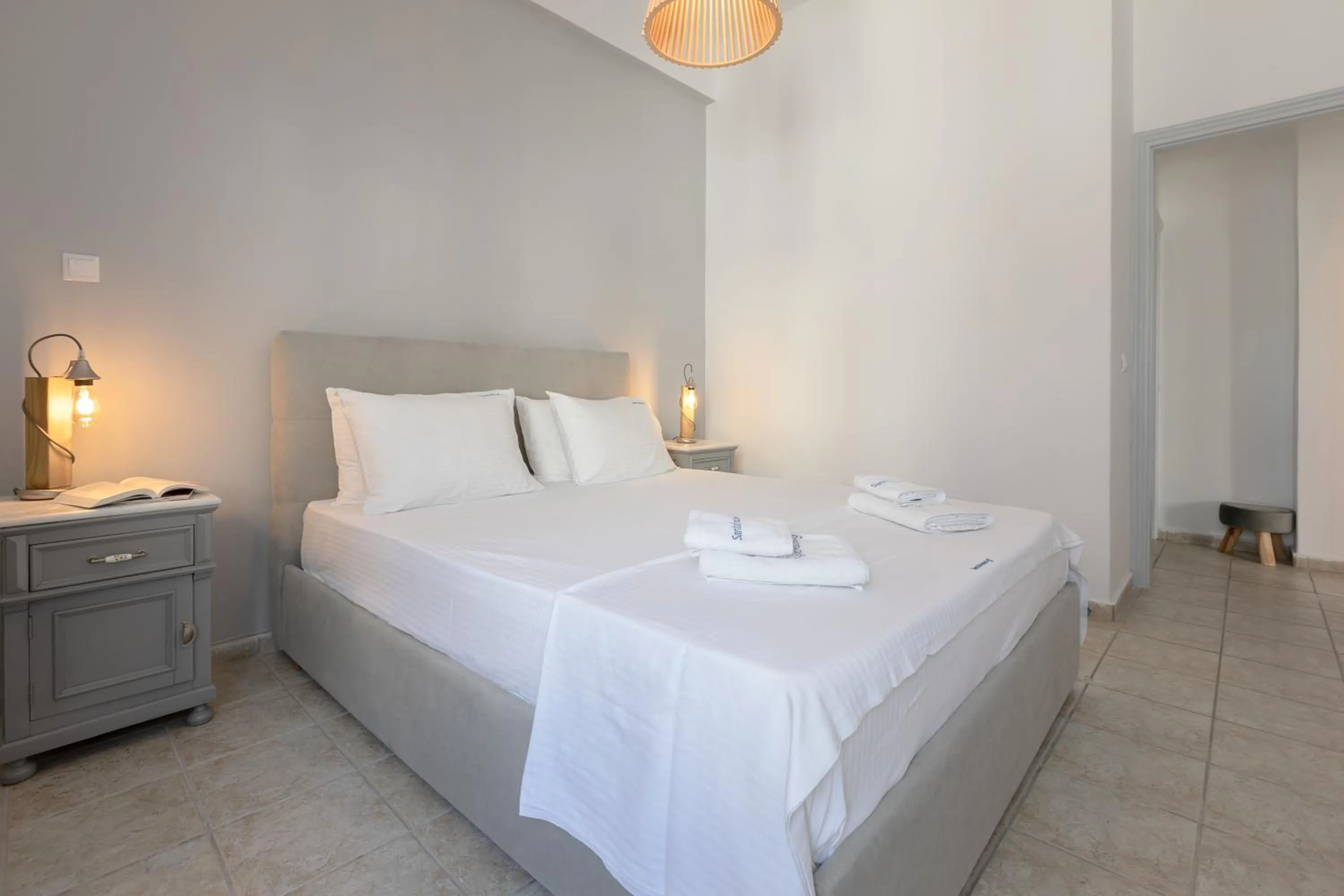 Bedroom in NEOKLASSIKO KOUKOULI