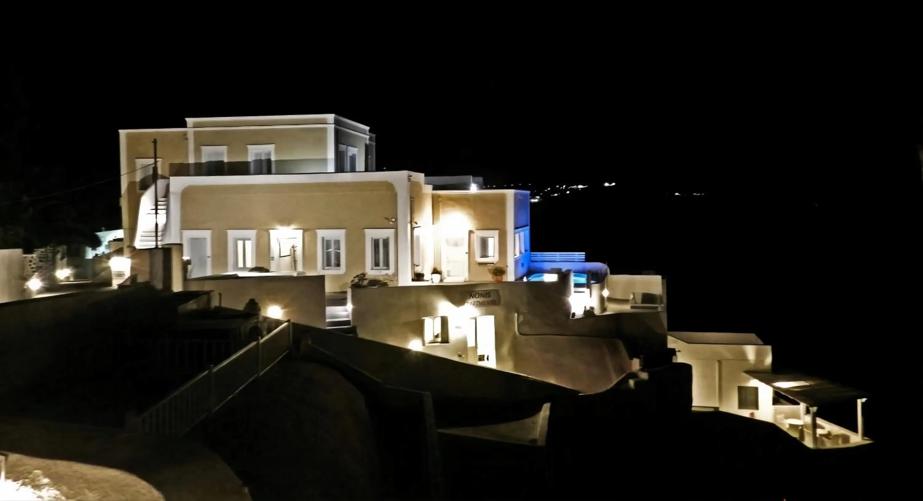 Property building in NEOKLASSIKO KOUKOULI