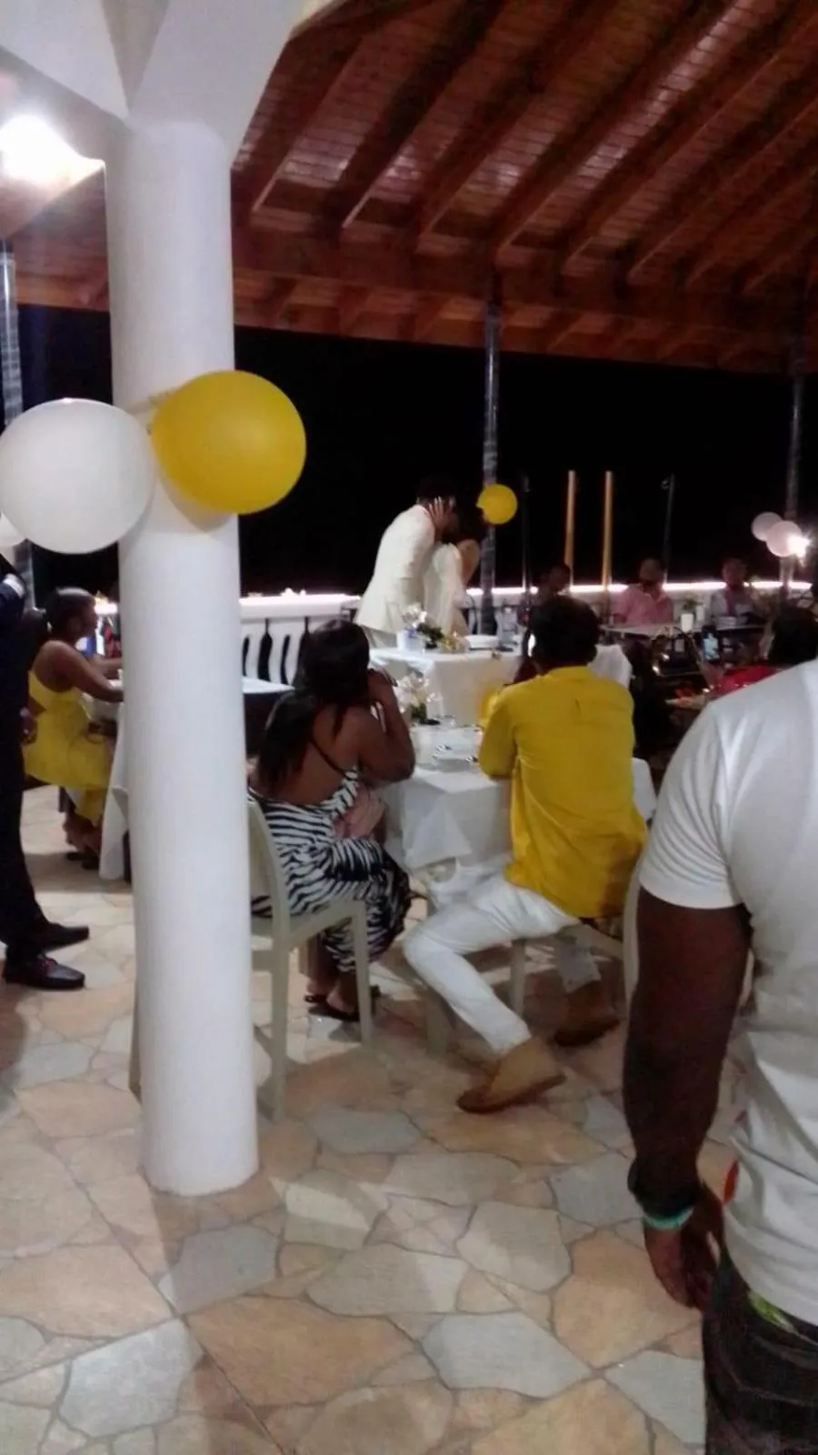 Restaurant/places to eat in Dela de-Rose Guest House Negril Jamaica