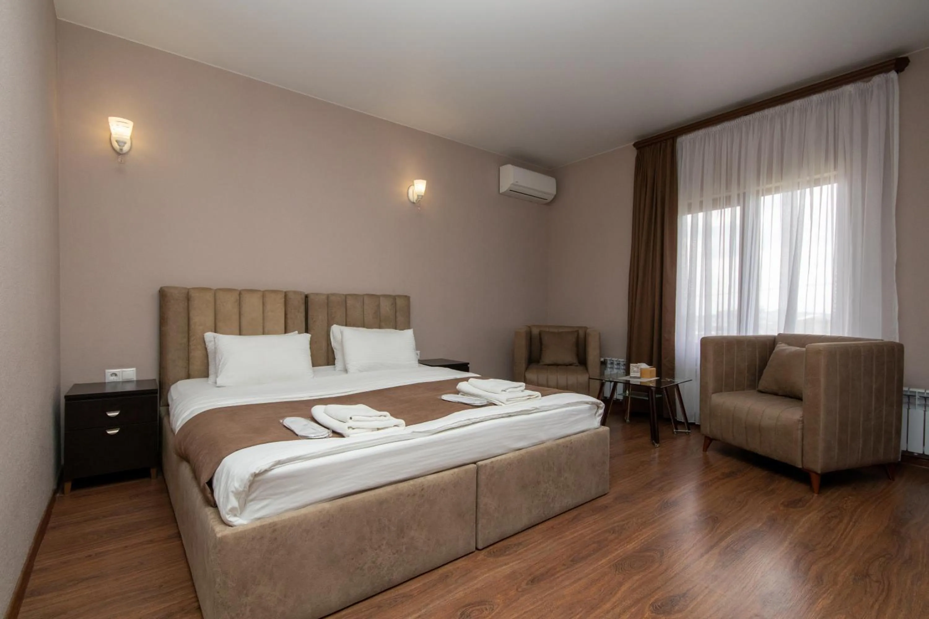 Hillside Guest House
