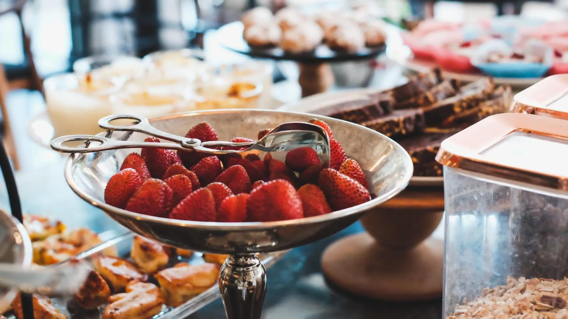 Buffet breakfast in Payava Hotel by True Blue