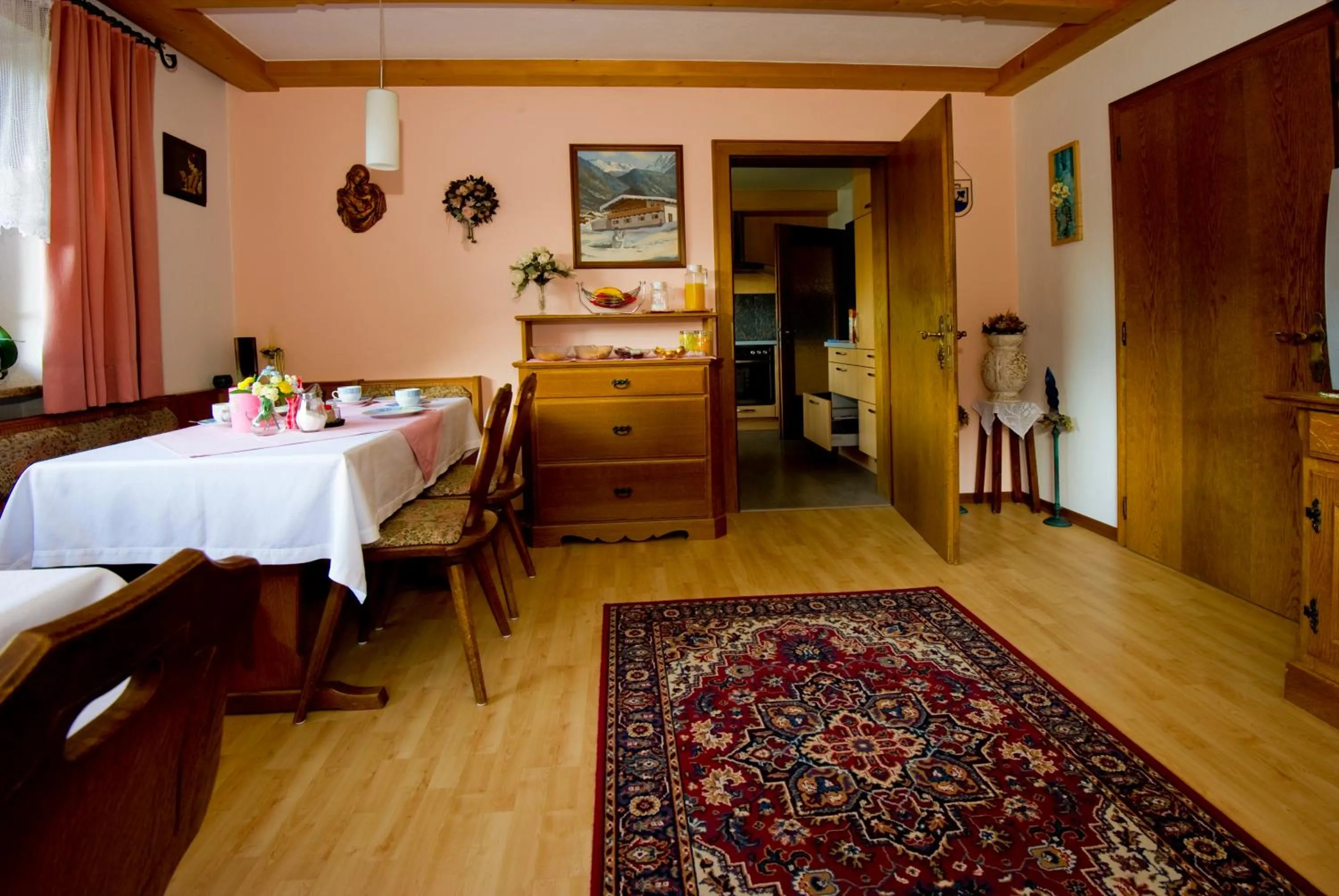 Restaurant/places to eat, Bed in Garni Fischer