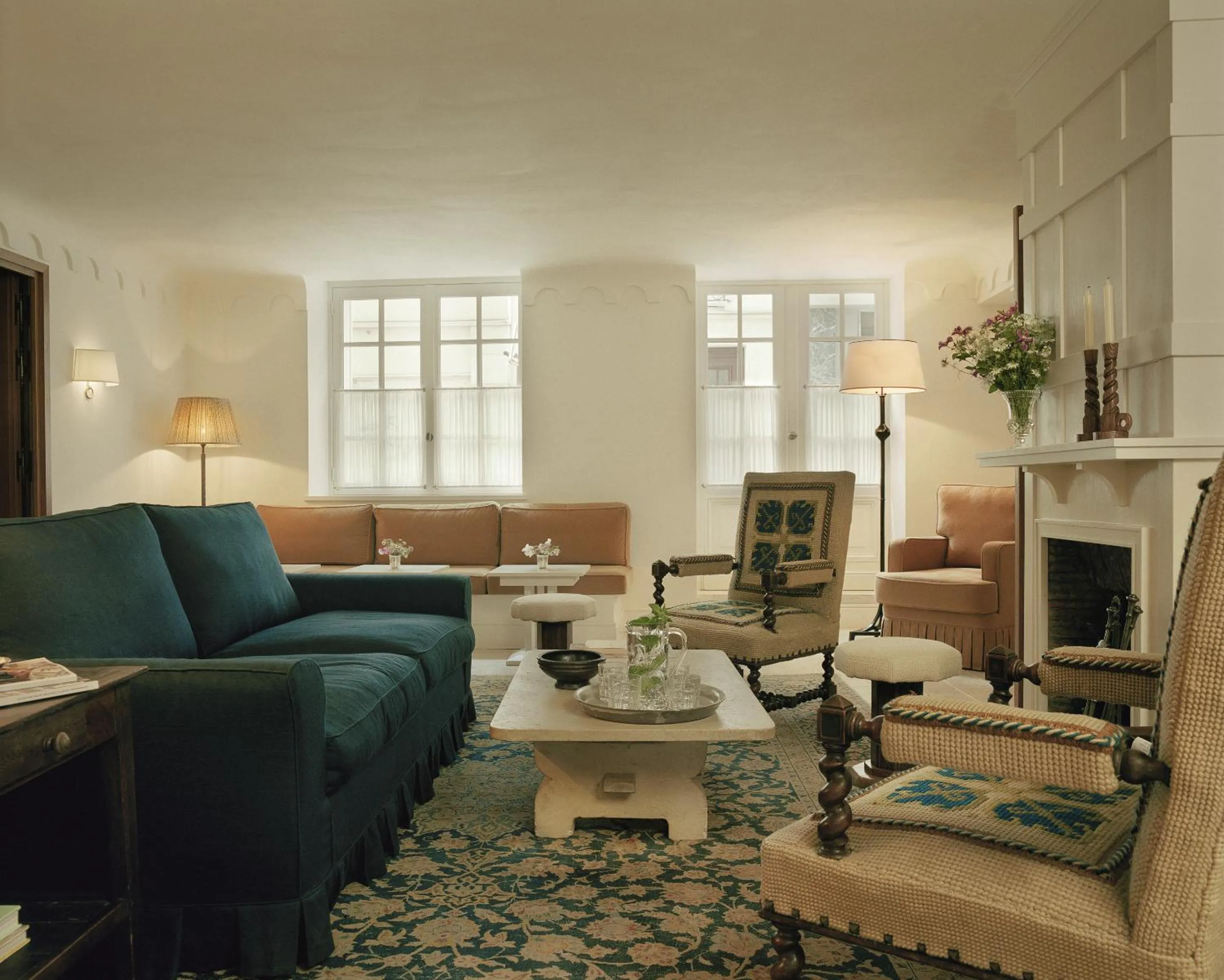 Area and facilities in Château Voltaire