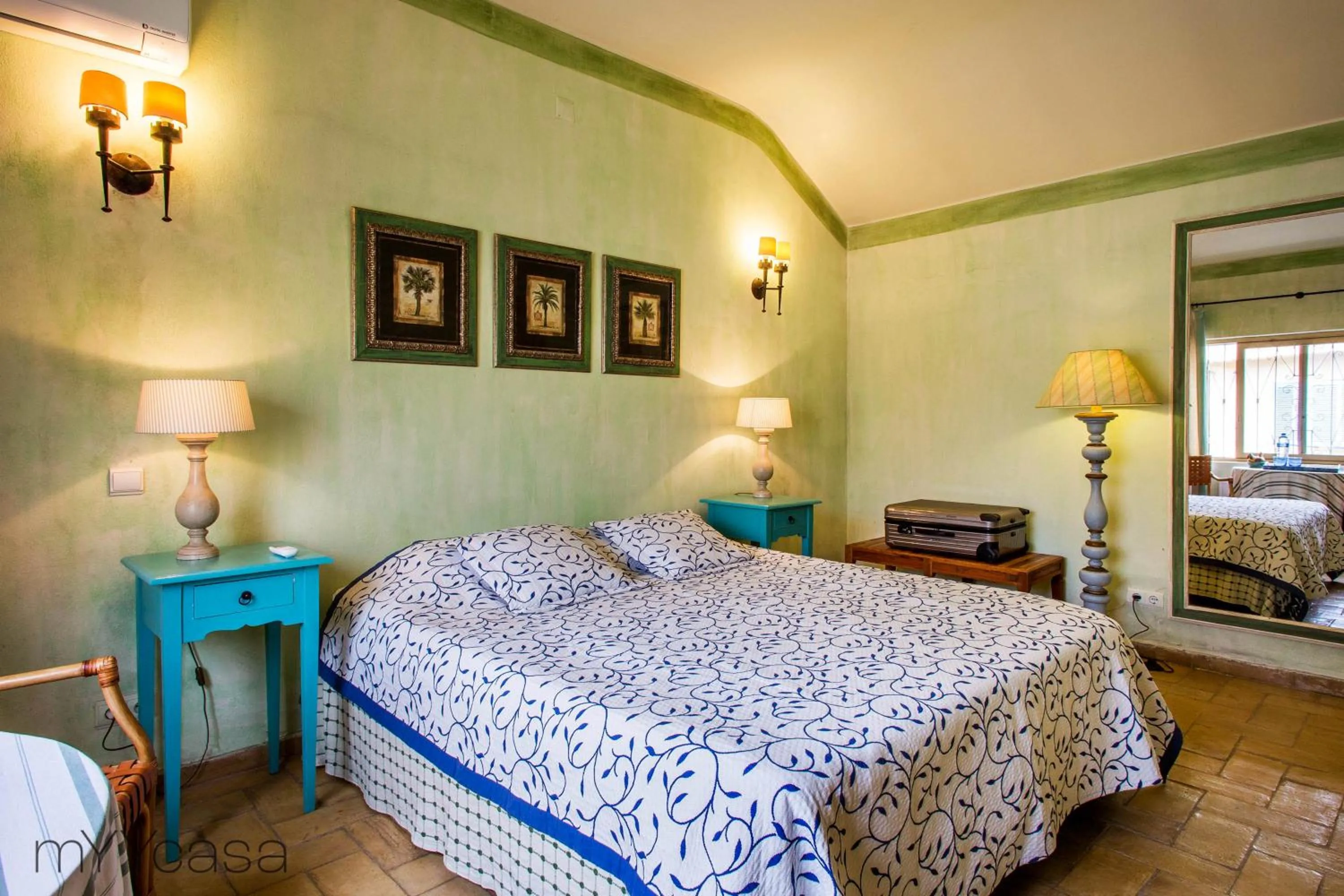 Bed in Quinta Azul - Gorgeous Apartment with Pool & Private Terrace