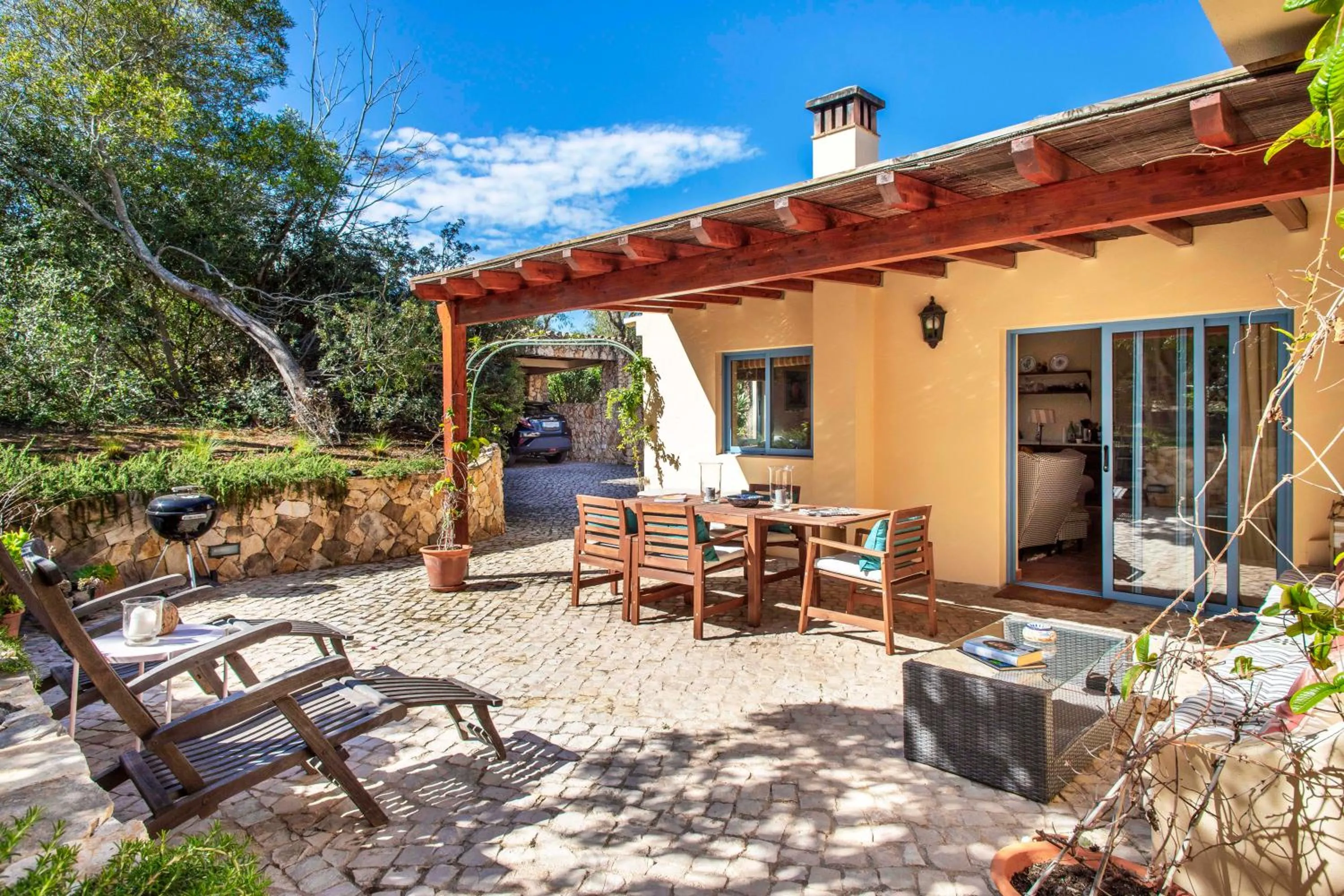 Quinta Azul - Gorgeous Apartment with Pool & Private Terrace