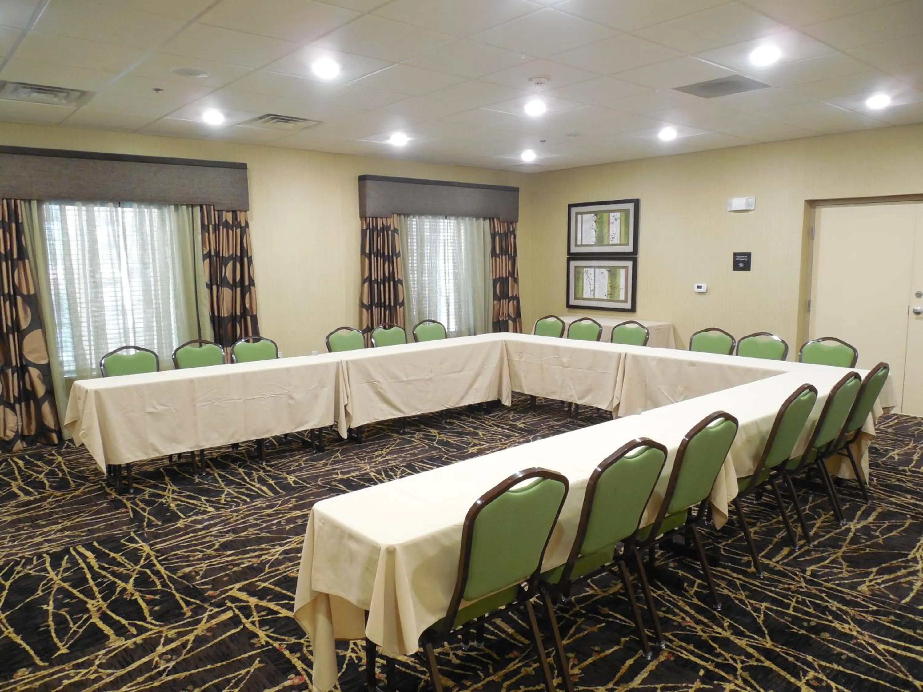 Meeting/conference room in Hampton Inn & Suites Williamsport - Faxon Exit