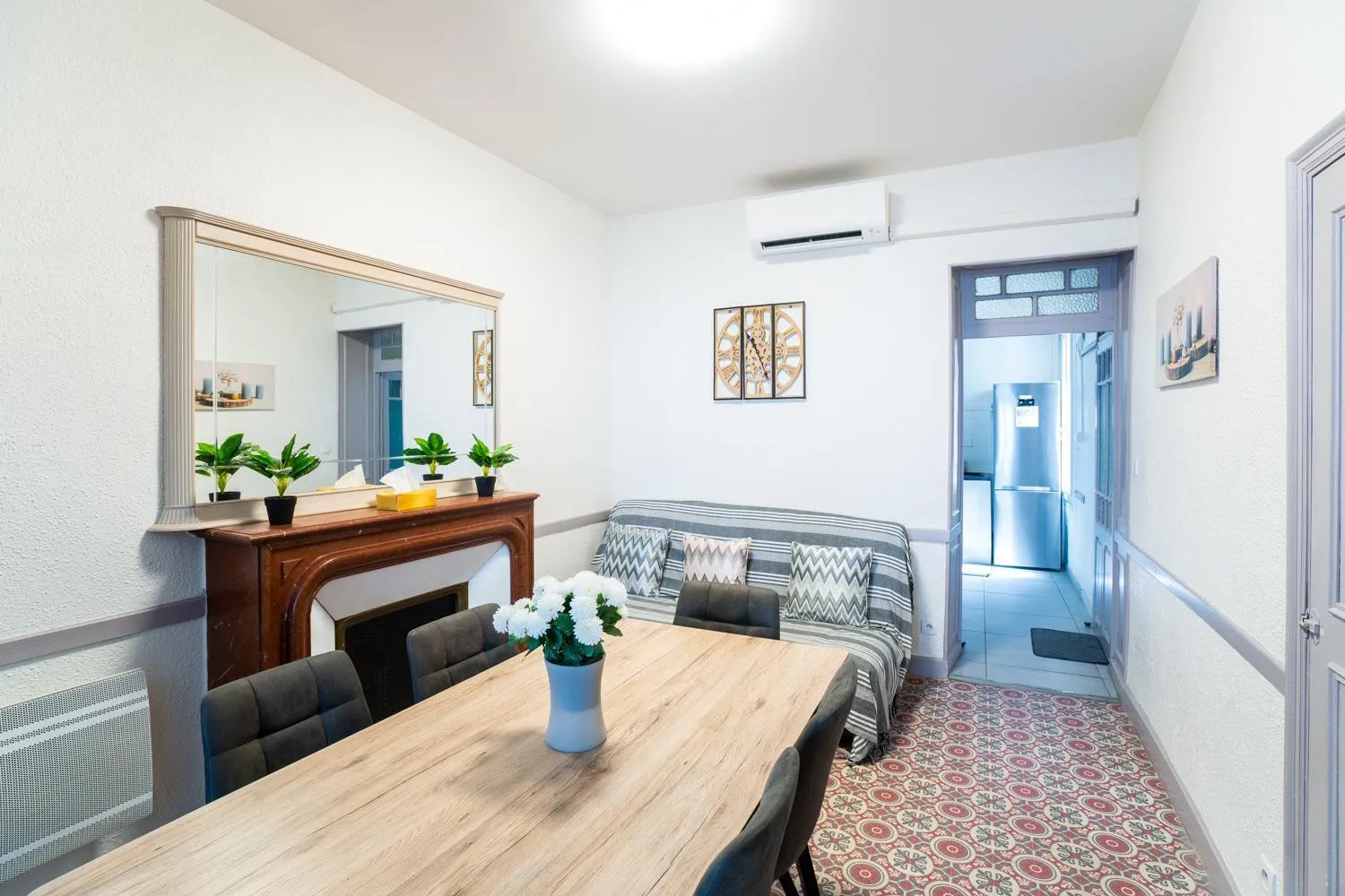 Dining area in Appartement Les Halles , Climatisation, Terrasse, Garage