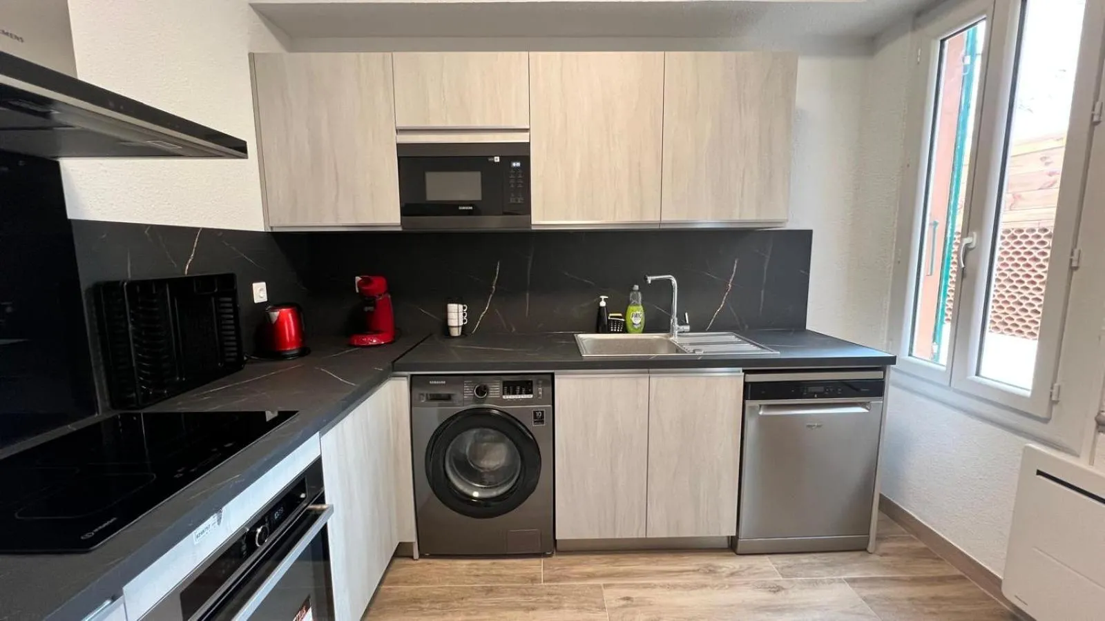 Appartement Les Halles , Climatisation, Terrasse, Garage