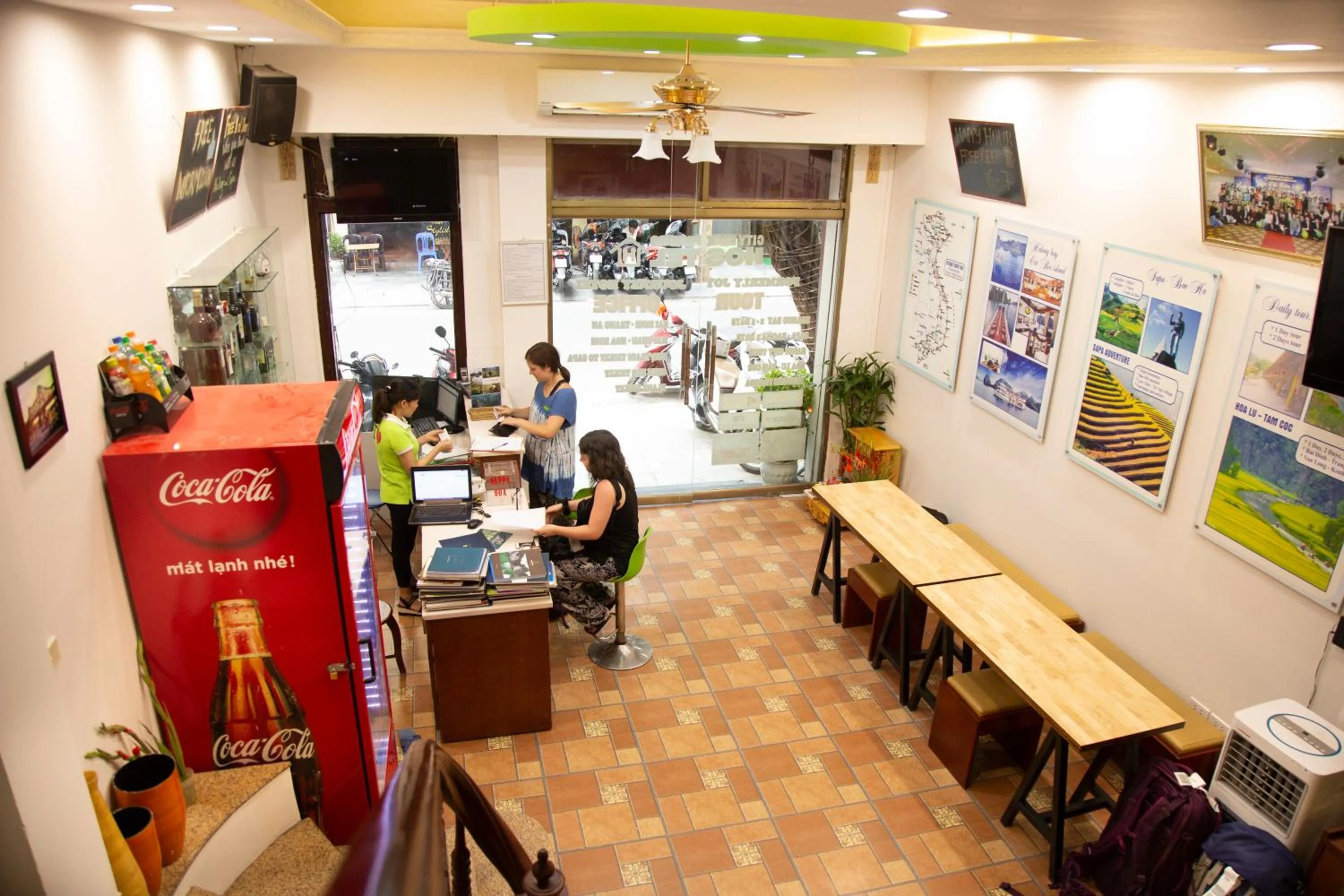 Communal lounge/ TV room in Hanoi City Backpackers Hostel