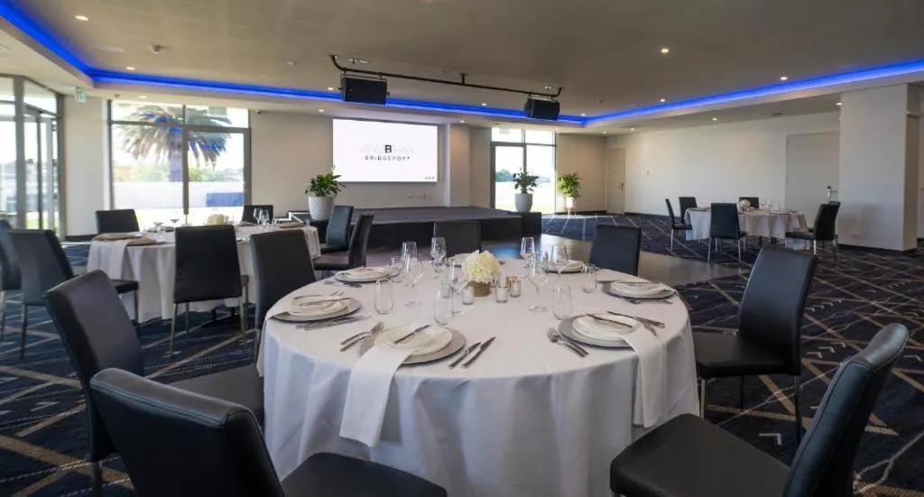 Meeting/conference room in Bridgeport Hotel