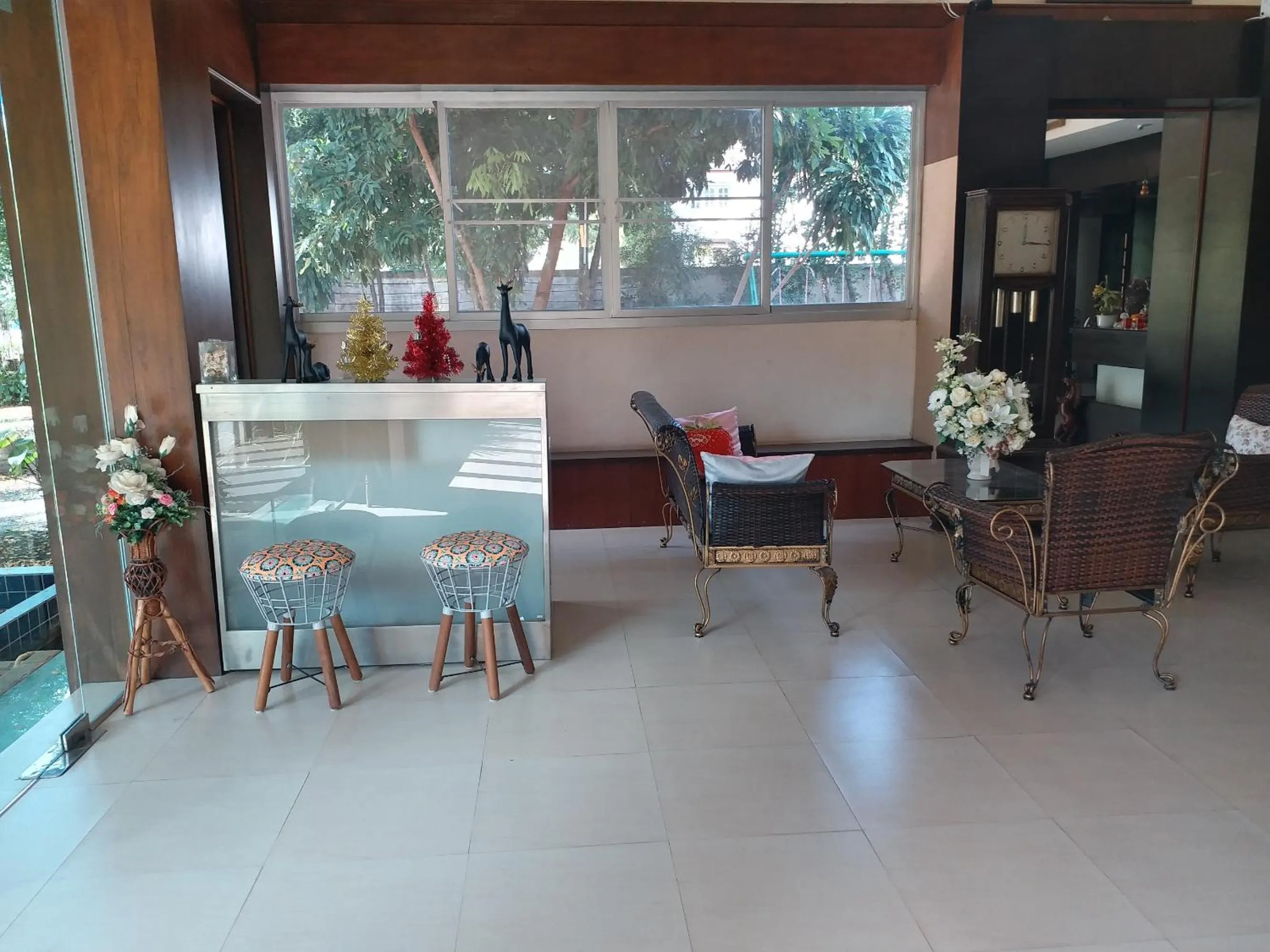 Lobby or reception in Sand Paisan Resort