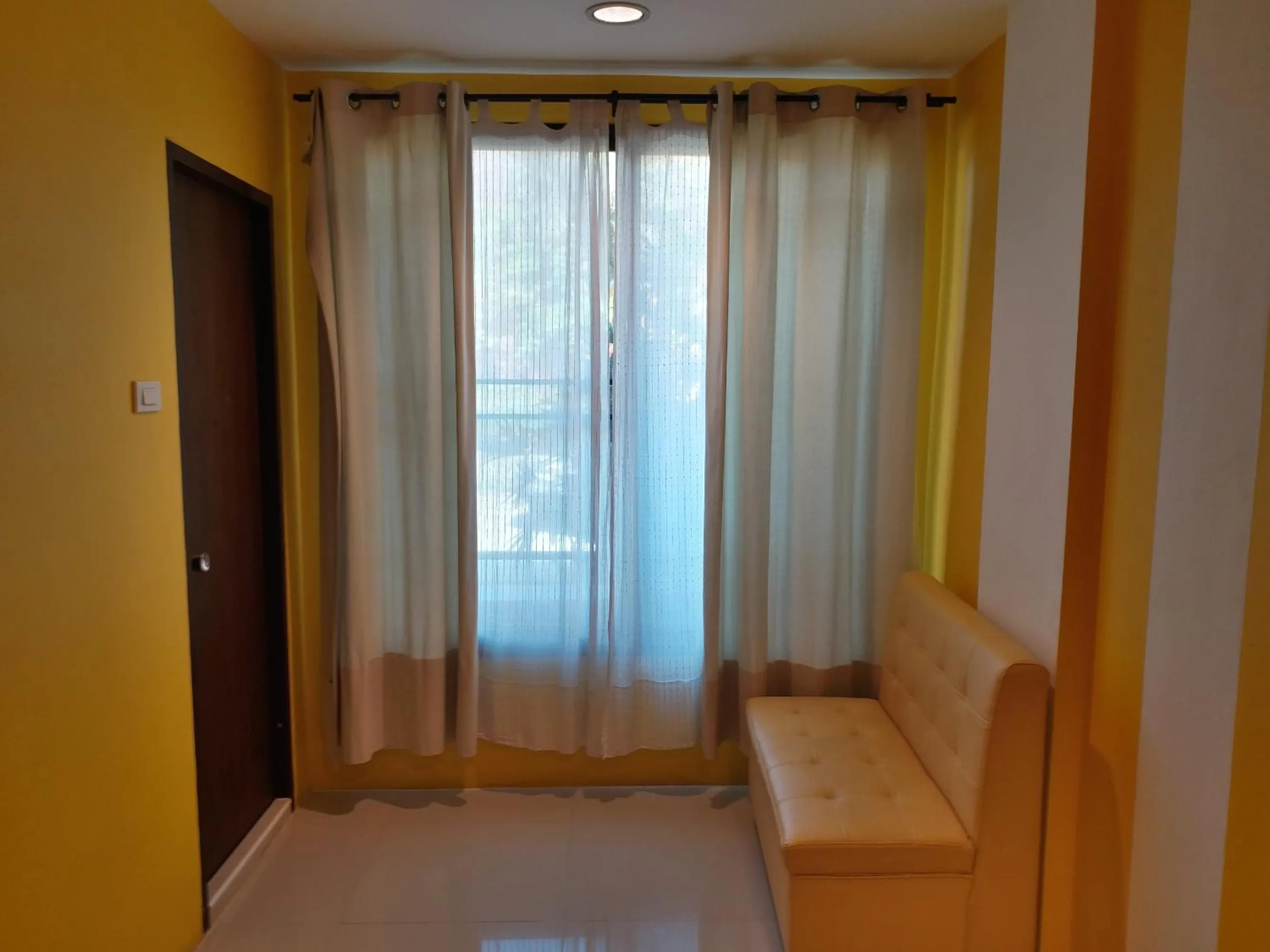 Bedroom, Bed in Sand Paisan Resort