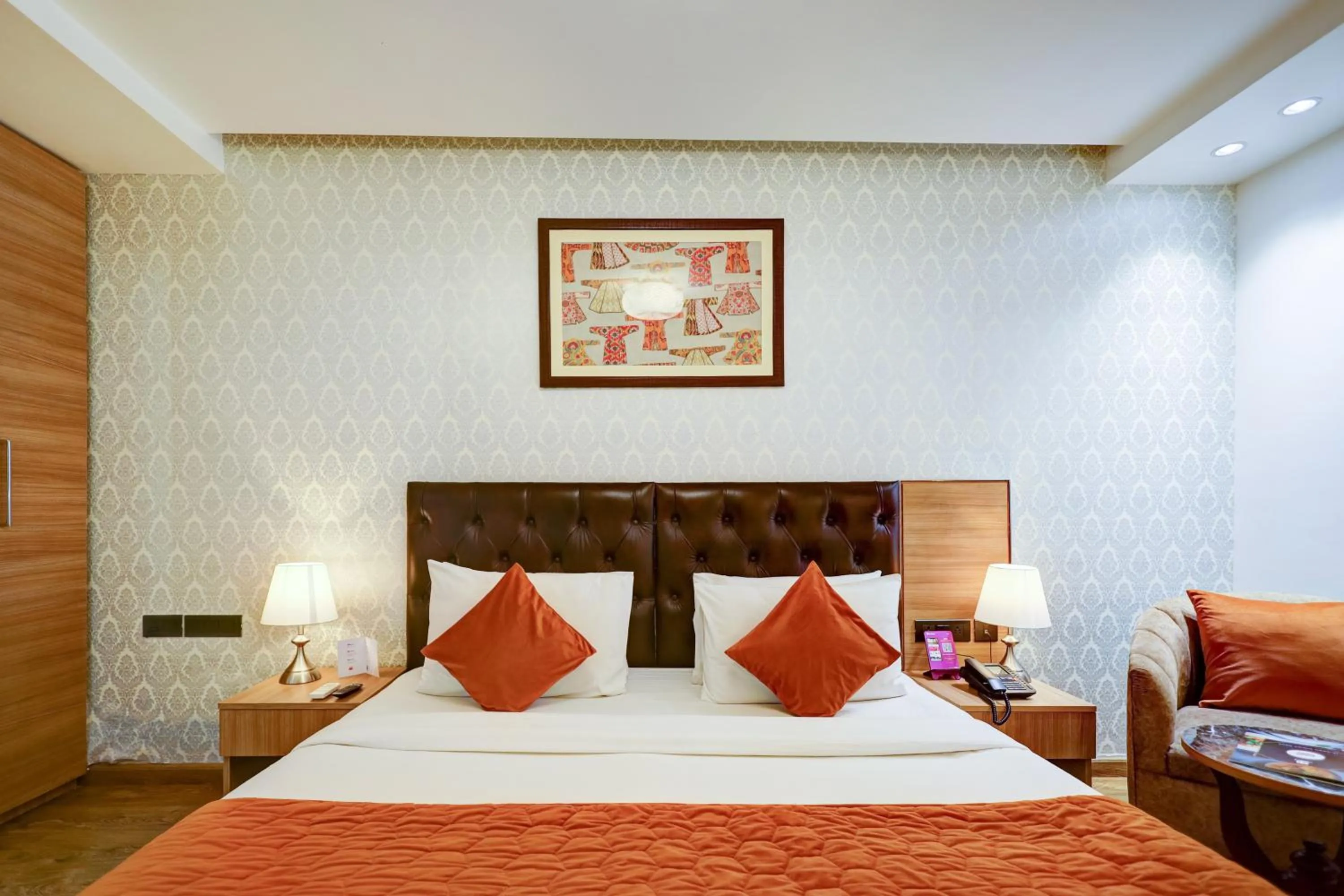 Bed in Hotel 91 Huda City Centre