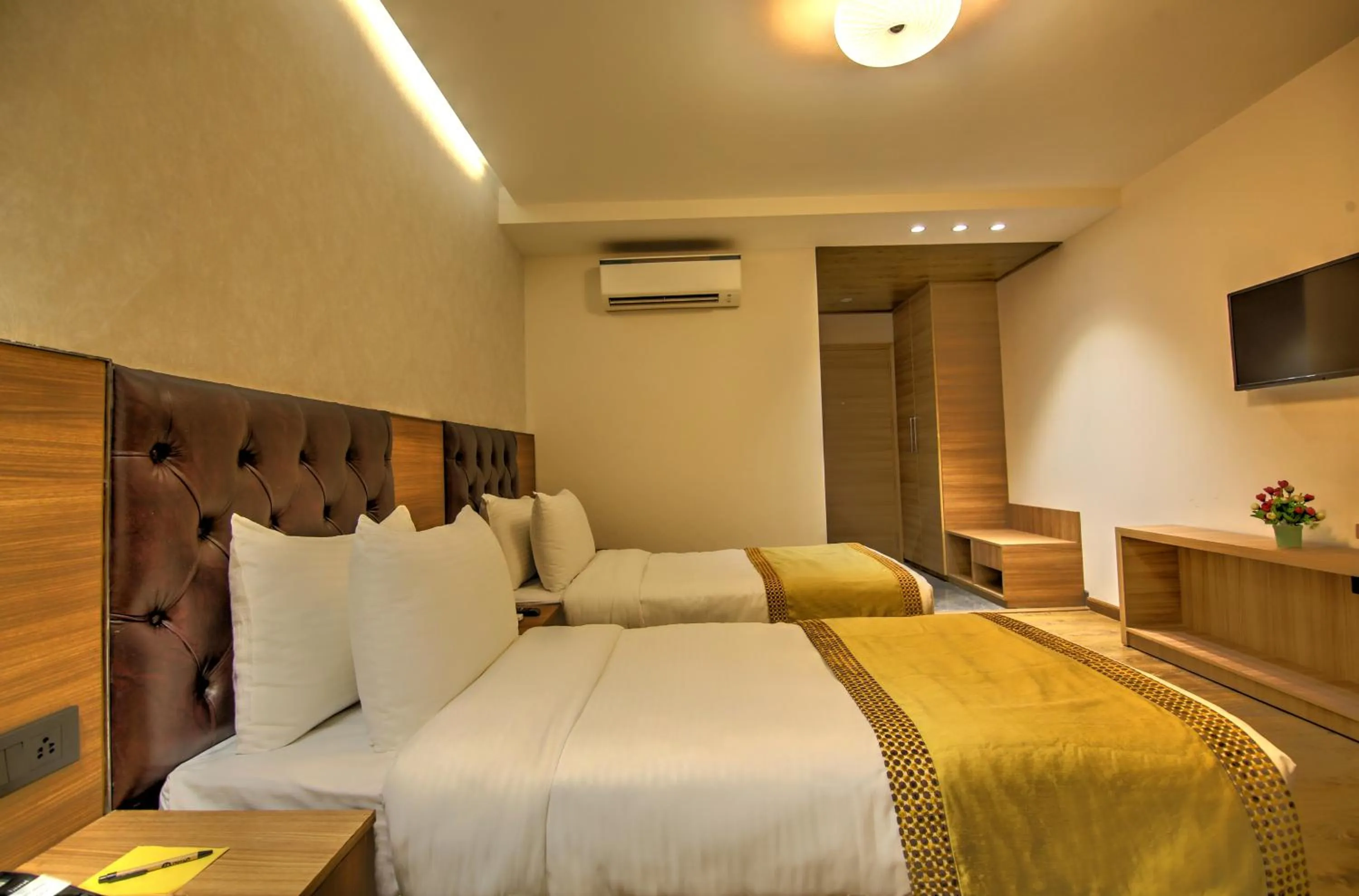 Bedroom, Bed in Hotel 91 Huda City Centre