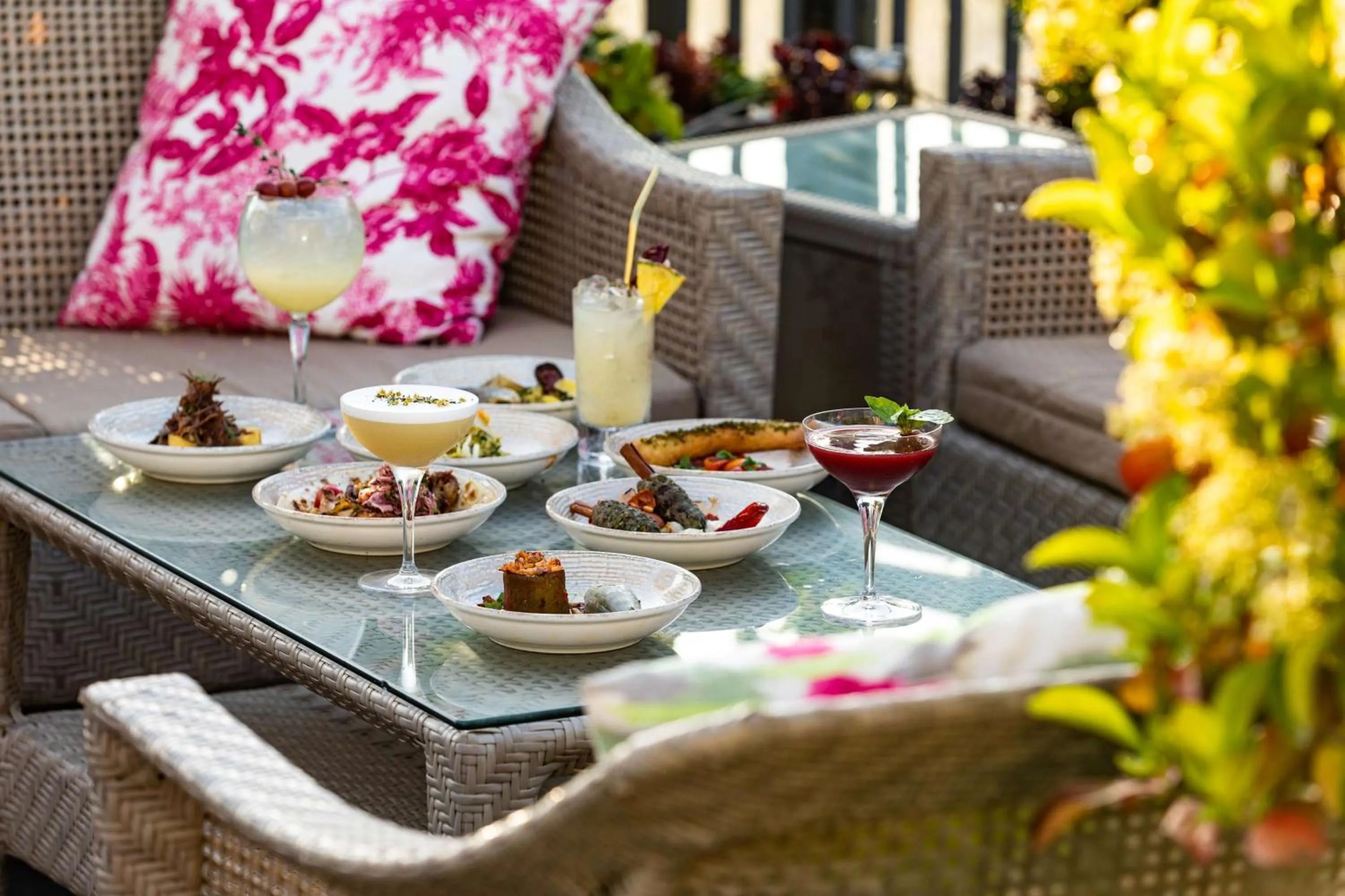 Lounge or bar in Waldorf Astoria Jerusalem