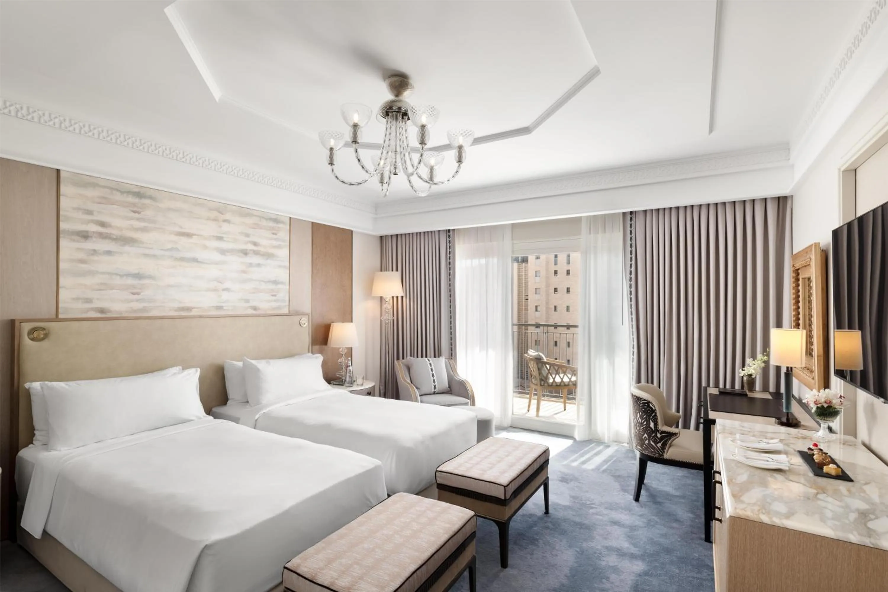 Bed in Waldorf Astoria Jerusalem