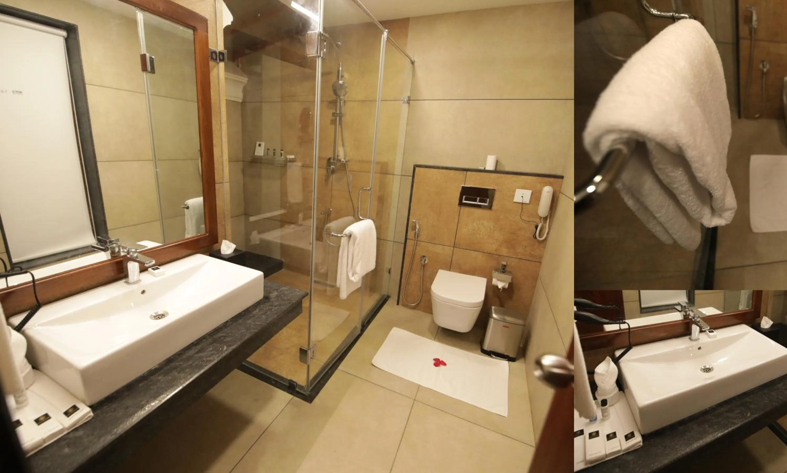 Bathroom in Gokulam Grand Resort & Spa, Kumarakom
