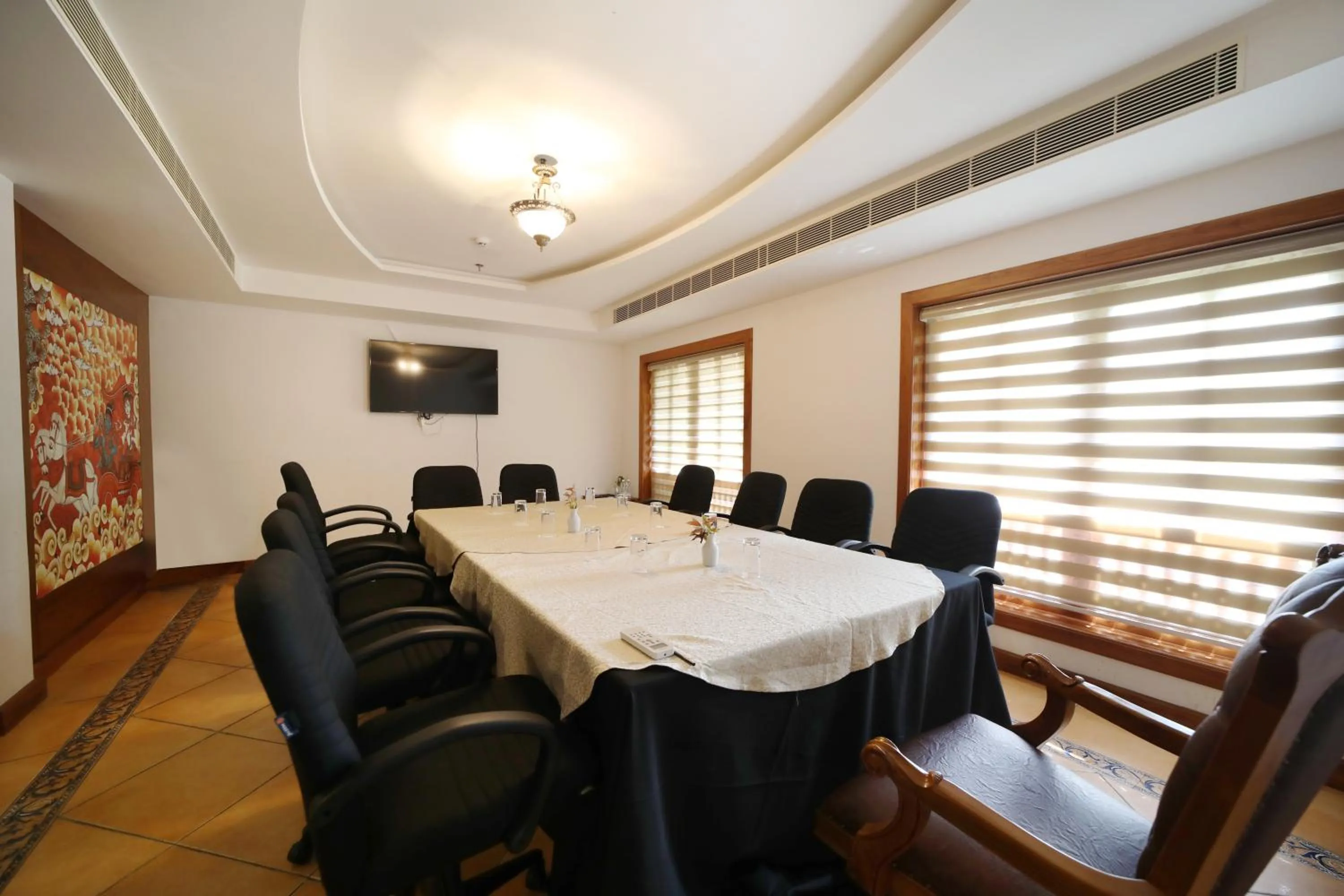 Meeting/conference room in Gokulam Grand Resort & Spa, Kumarakom