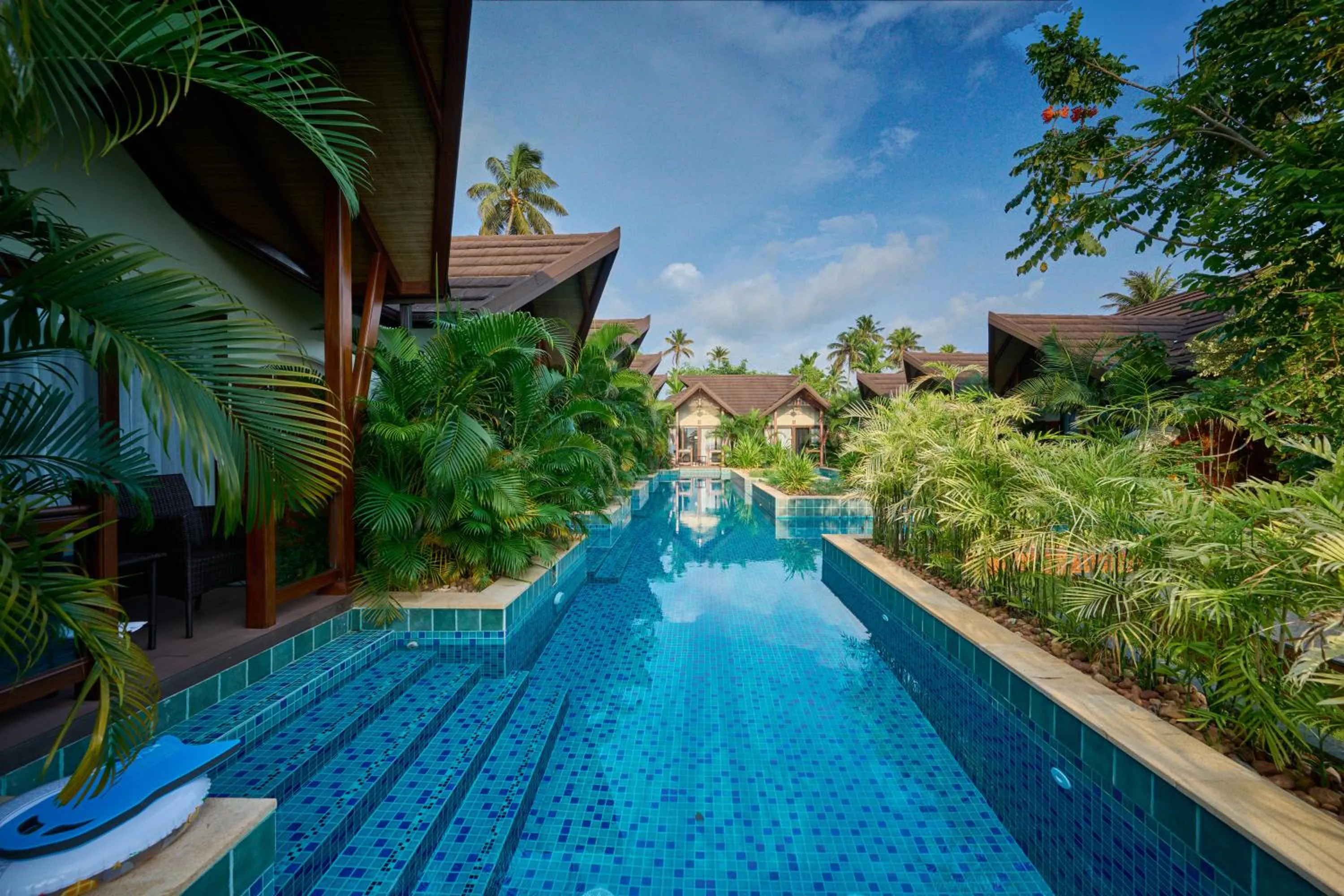 Pool view in Gokulam Grand Resort & Spa, Kumarakom