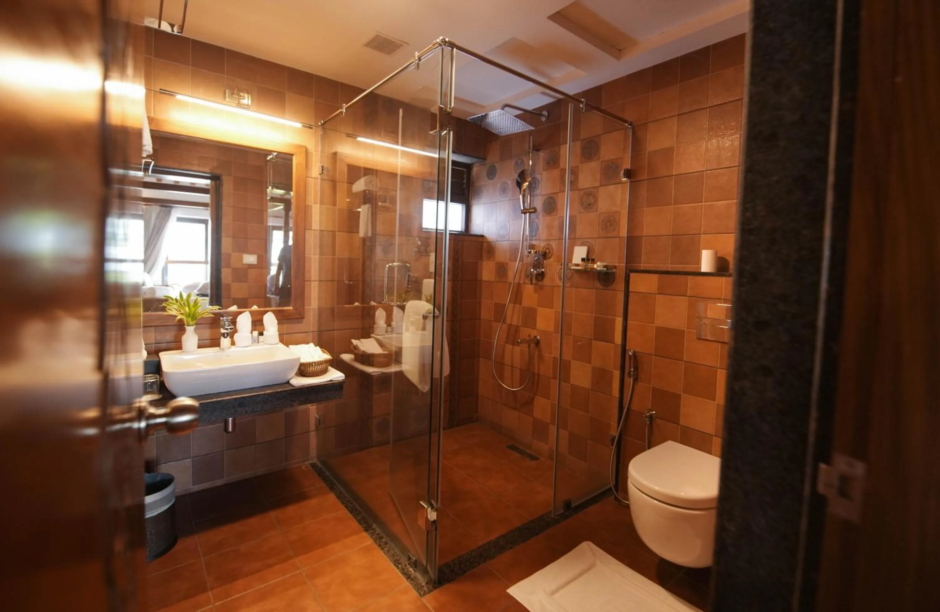 Bathroom in Gokulam Grand Resort & Spa, Kumarakom